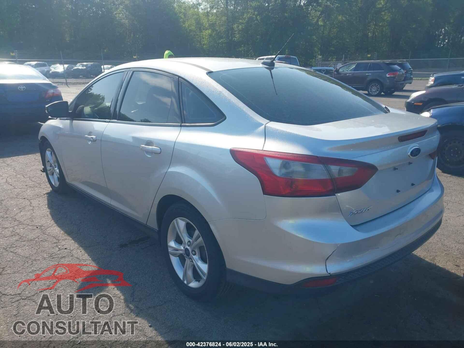 FORD FOCUS 2014 - 1FADP3F21EL267862