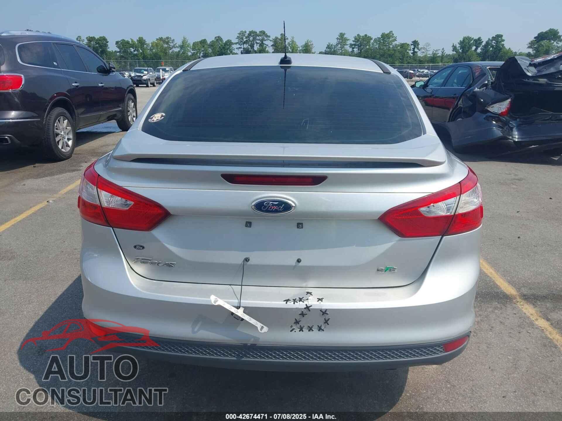 FORD FOCUS 2012 - 1FAHP3F28CL224814