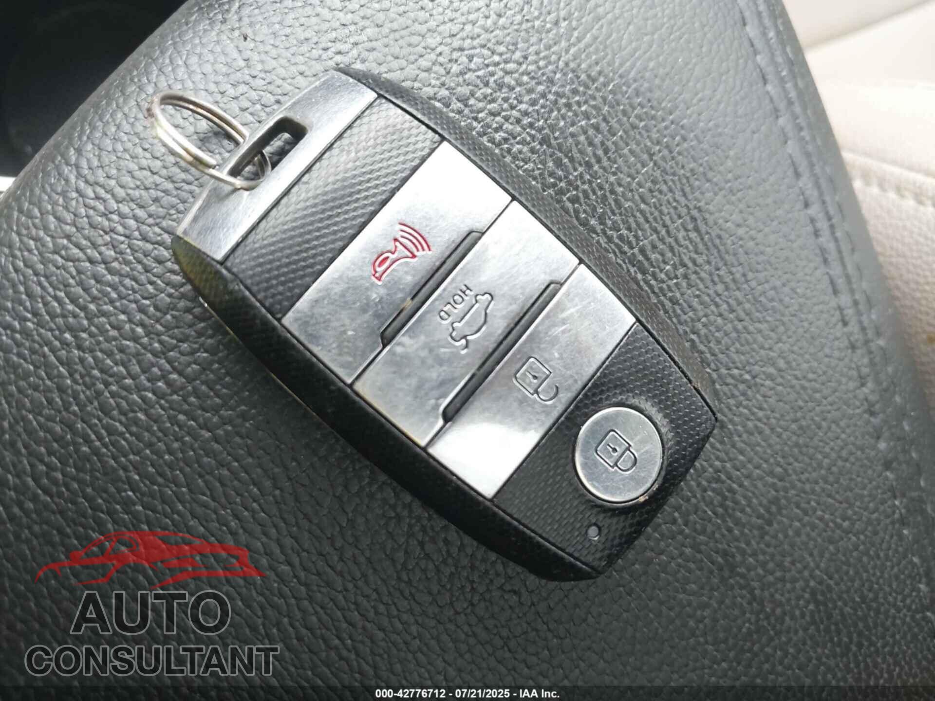 KIA OPTIMA 2015 - 5XXGN4A73FG418028
