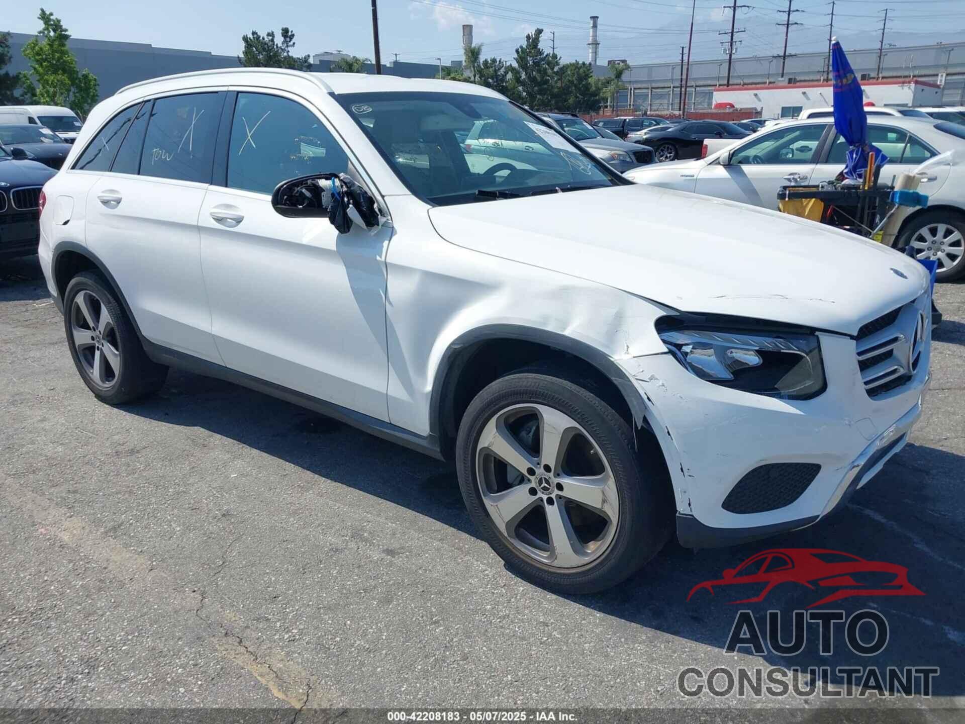 MERCEDES-BENZ GLC 300 2018 - WDC0G4JB5JV052936