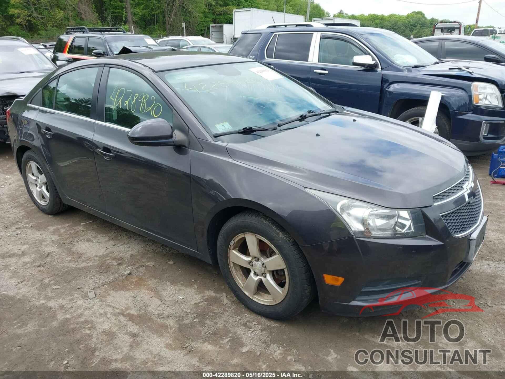 CHEVROLET CRUZE 2014 - 1G1PC5SB9E7252774