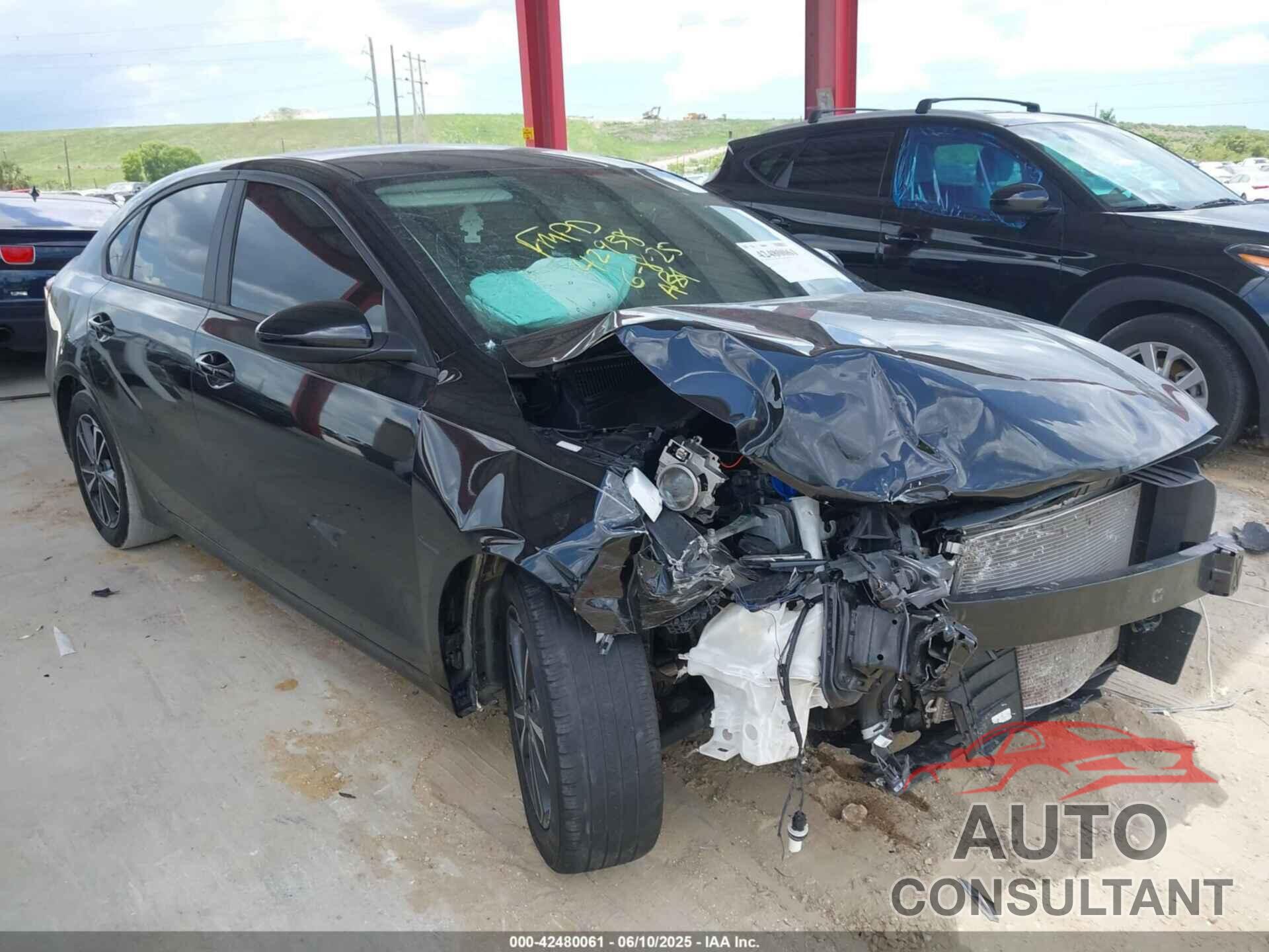 KIA FORTE 2022 - 3KPF24AD3NE493393