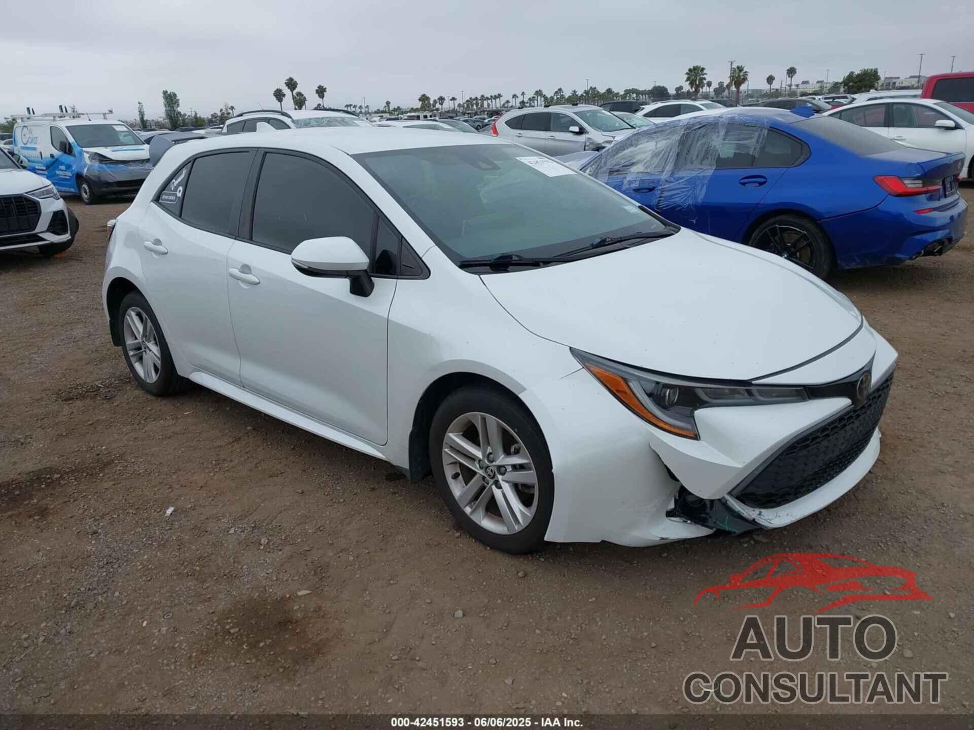 TOYOTA COROLLA 2021 - JTND4MBE3M3130814