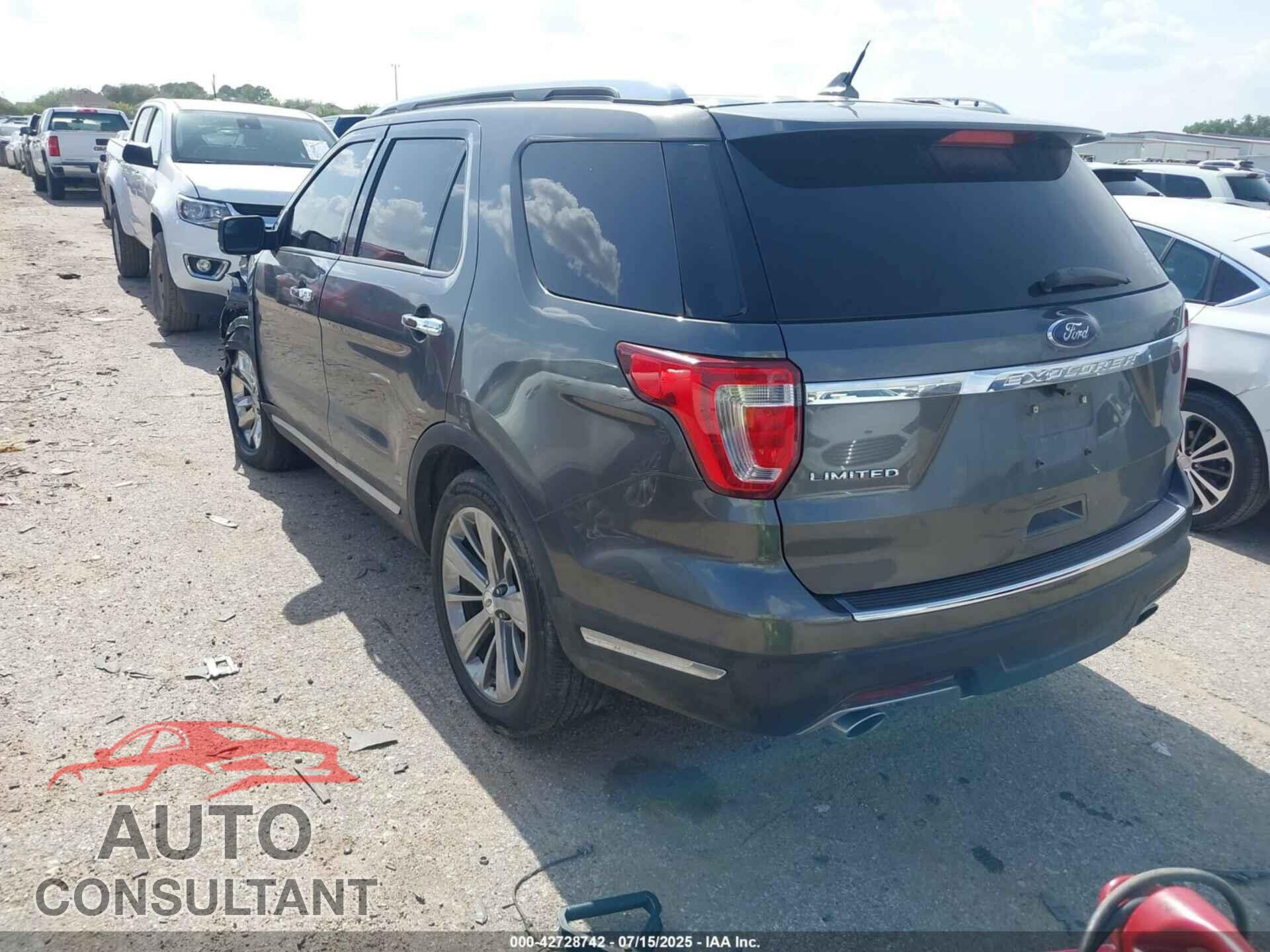 FORD EXPLORER 2018 - 1FM5K7F87JGB11641