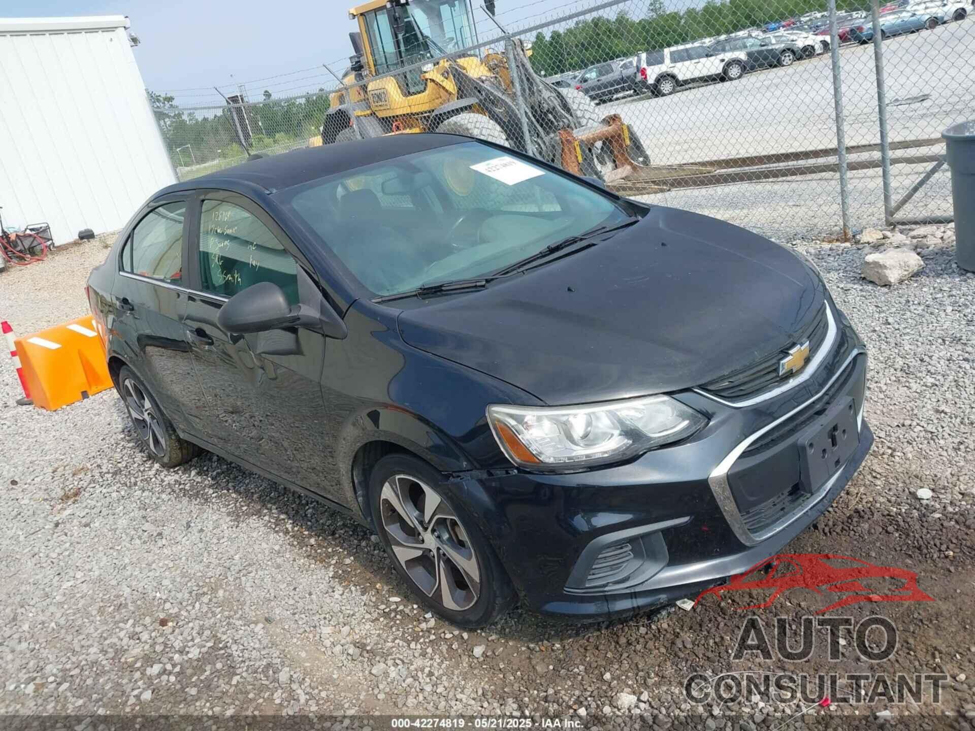 CHEVROLET SONIC 2017 - 1G1JF5SB3H4128969