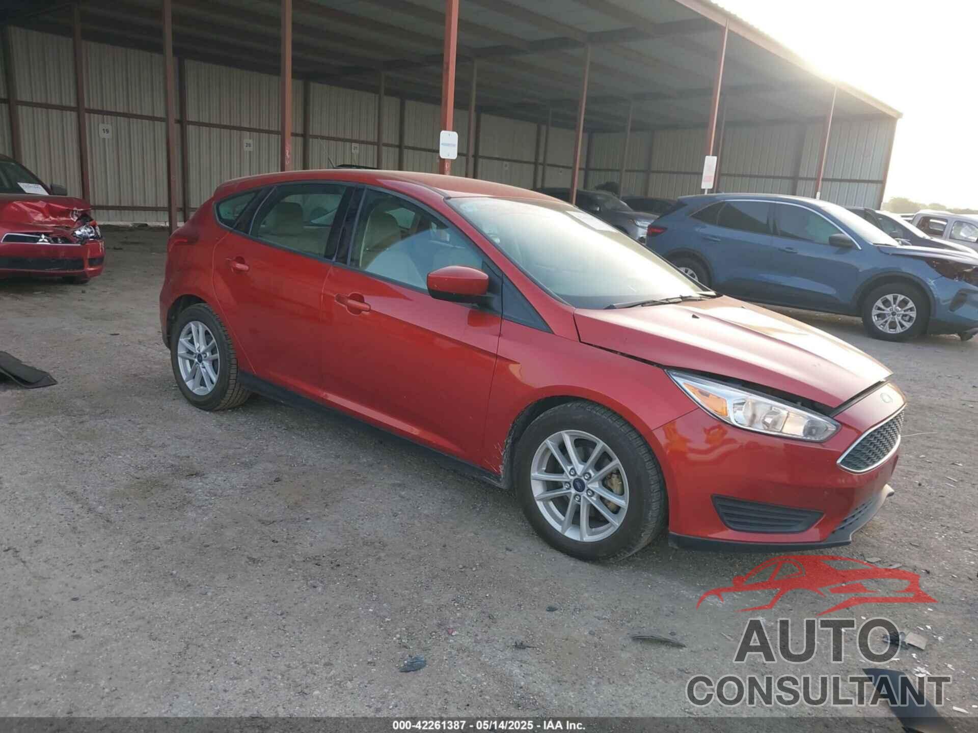 FORD FOCUS 2018 - 1FADP3K23JL286574