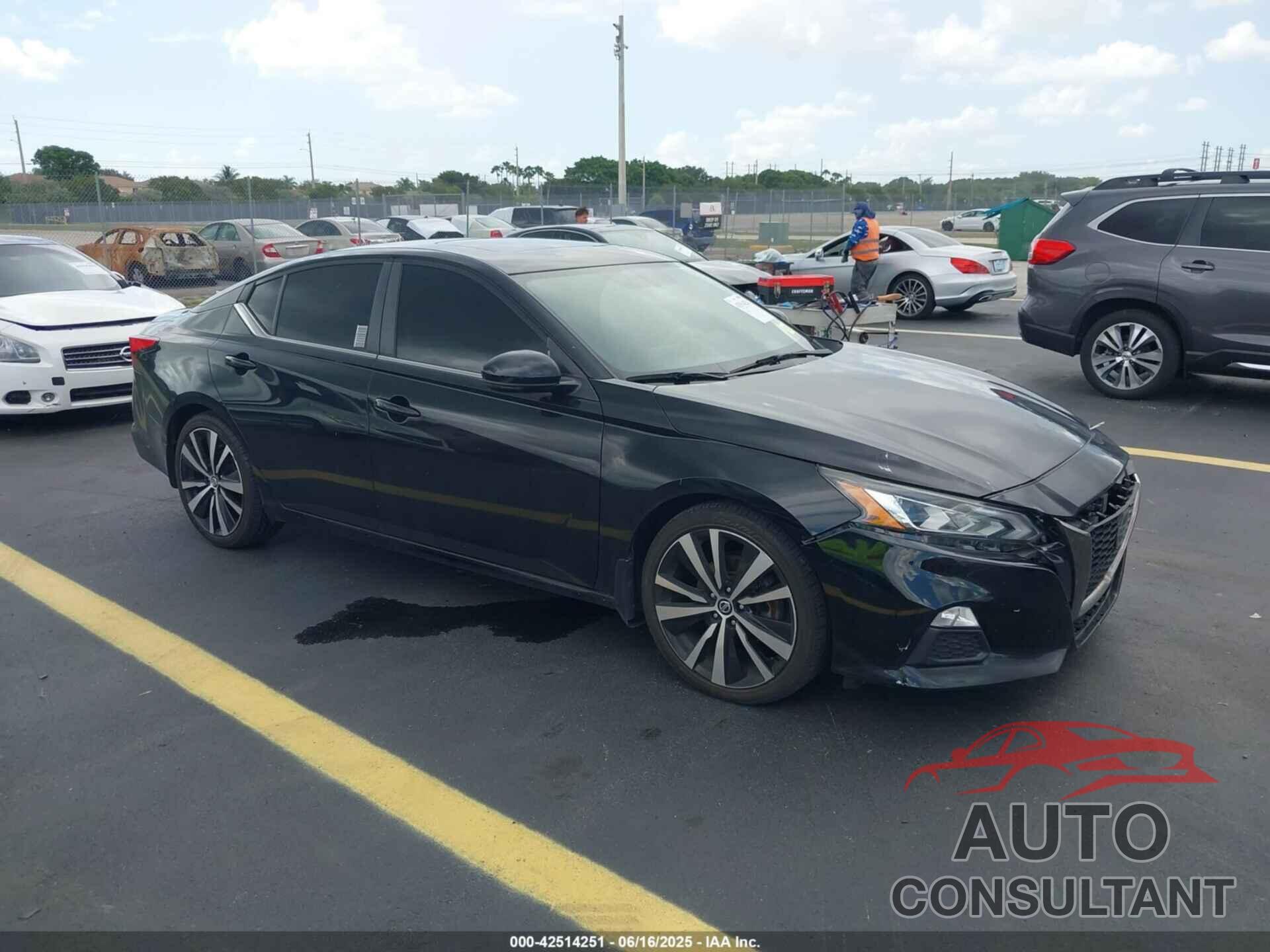 NISSAN ALTIMA 2019 - 1N4BL4CV3KC108330