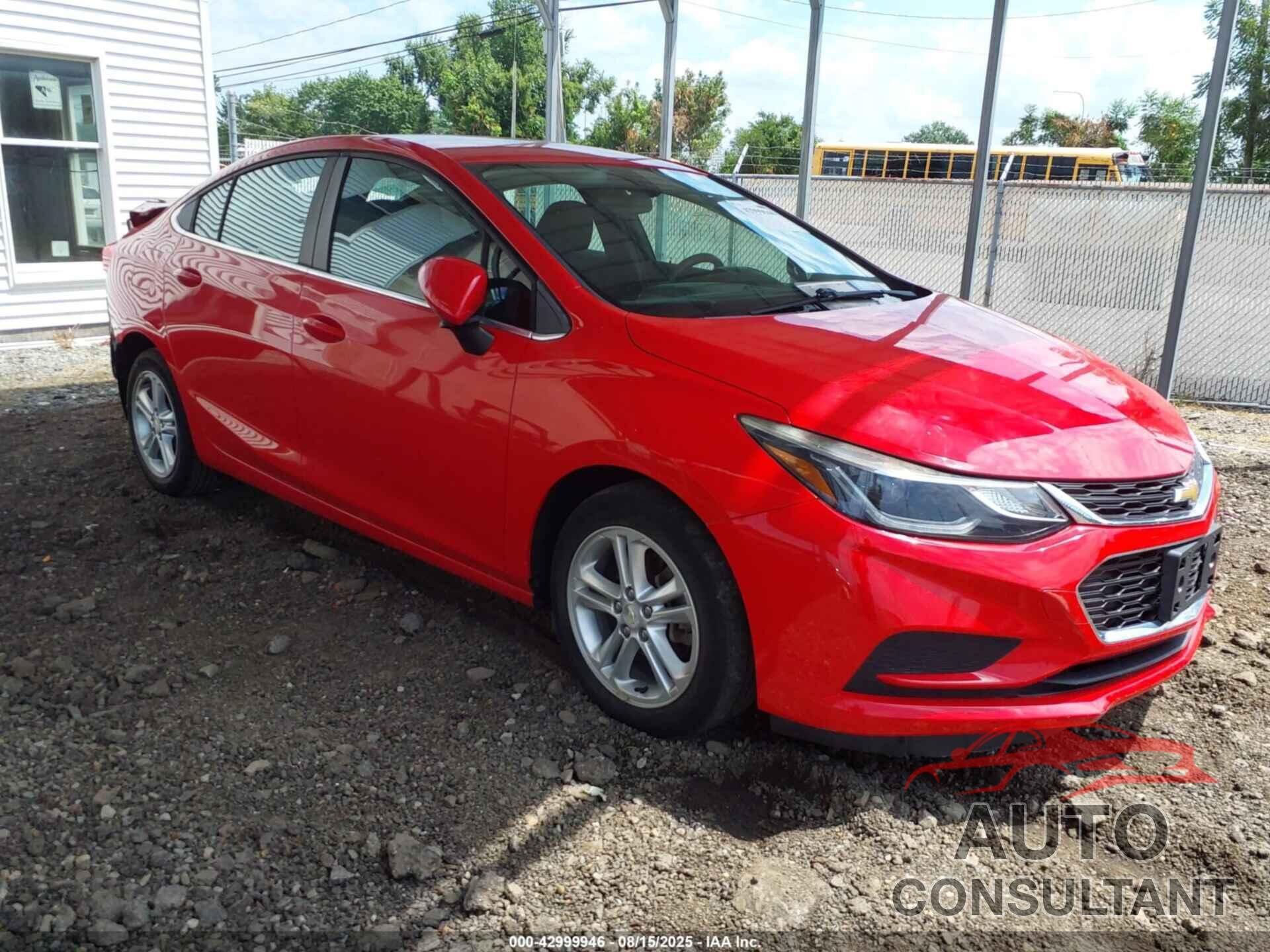 CHEVROLET CRUZE 2017 - 1G1BE5SM1H7200162