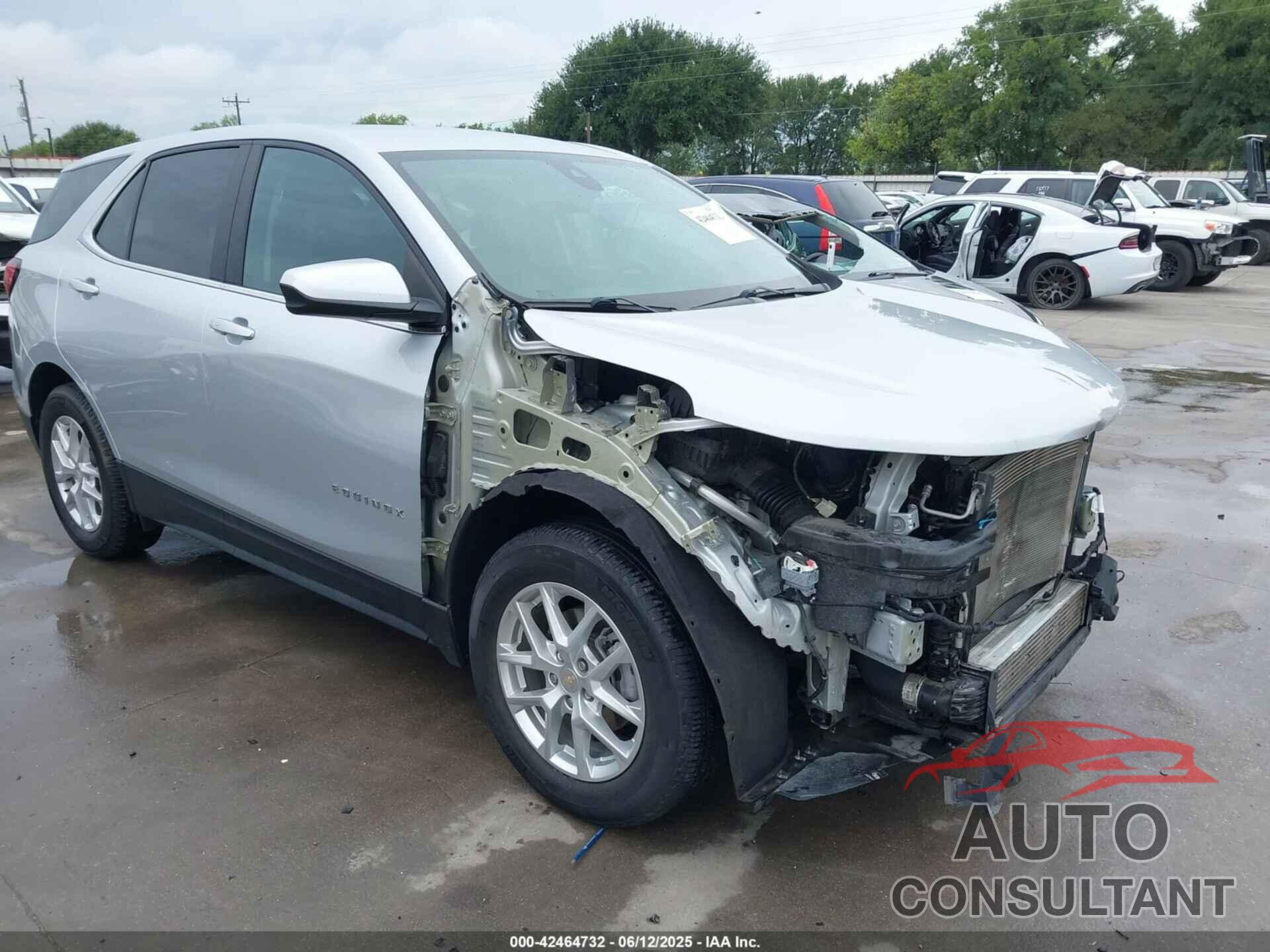 CHEVROLET EQUINOX 2022 - 3GNAXKEV3NL263827