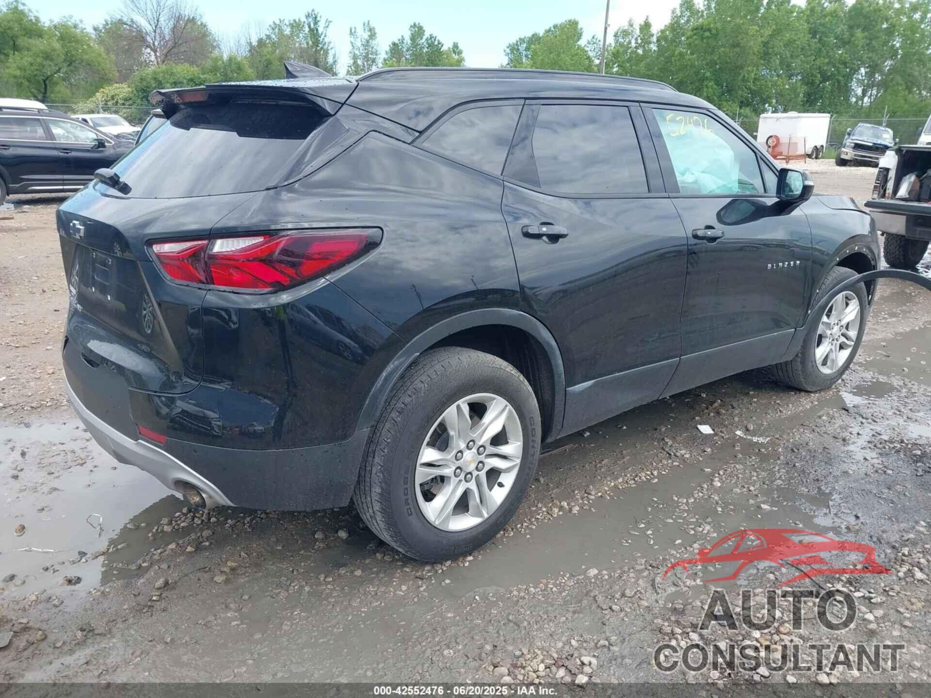 CHEVROLET BLAZER 2020 - 3GNKBHRS2LS623727