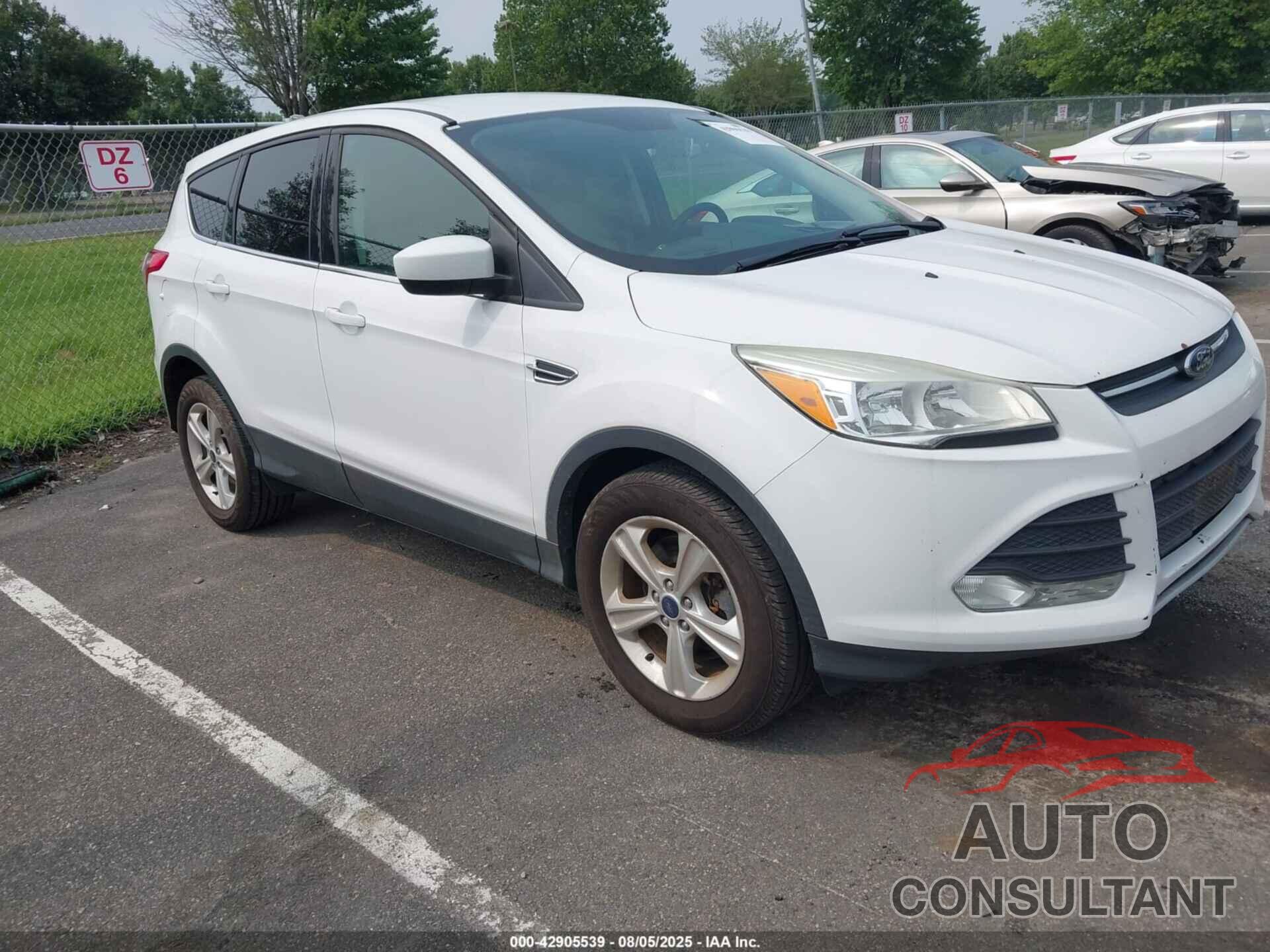 FORD ESCAPE 2016 - 1FMCU9GX4GUA32859