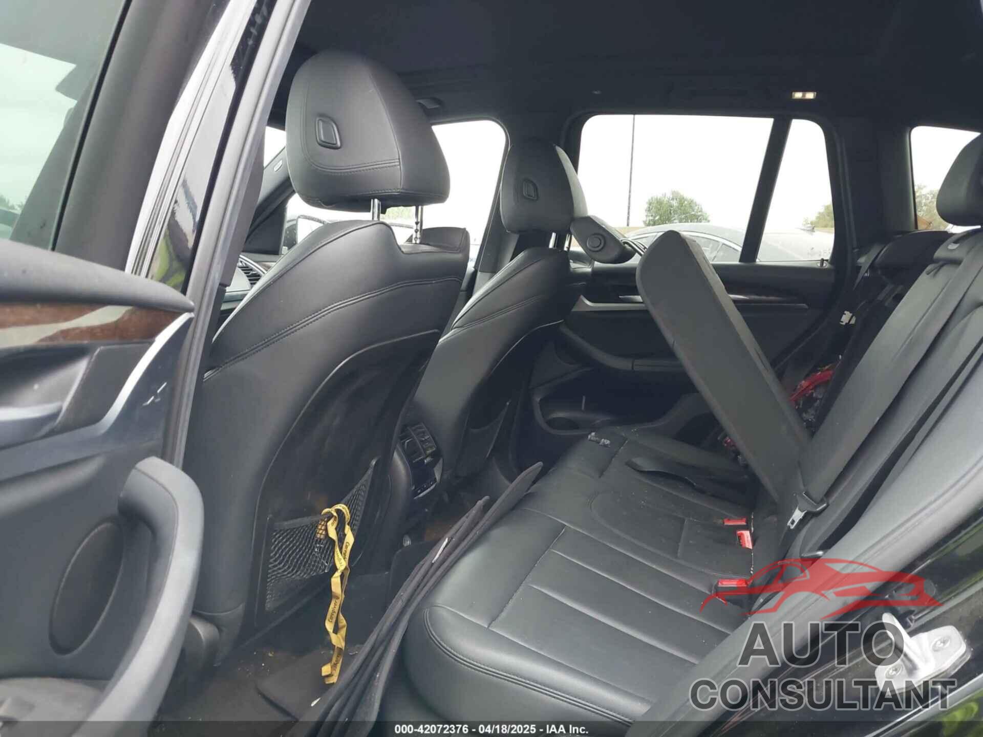 BMW X3 2019 - 5UXTR9C54KLD94460