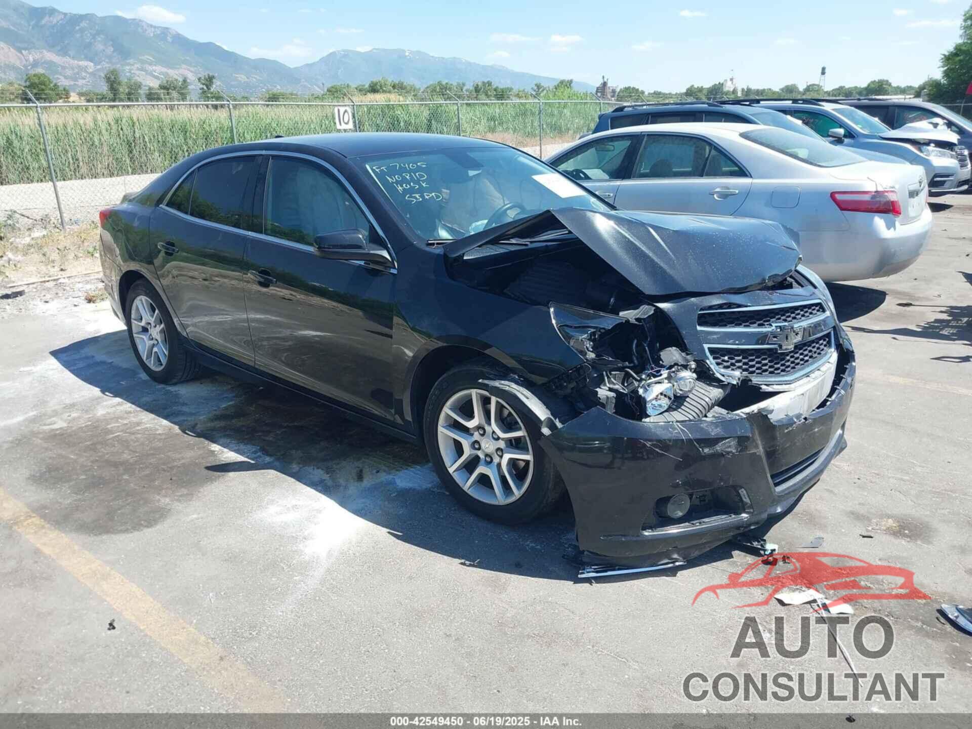 CHEVROLET MALIBU 2013 - 1G11F5RR3DF103121
