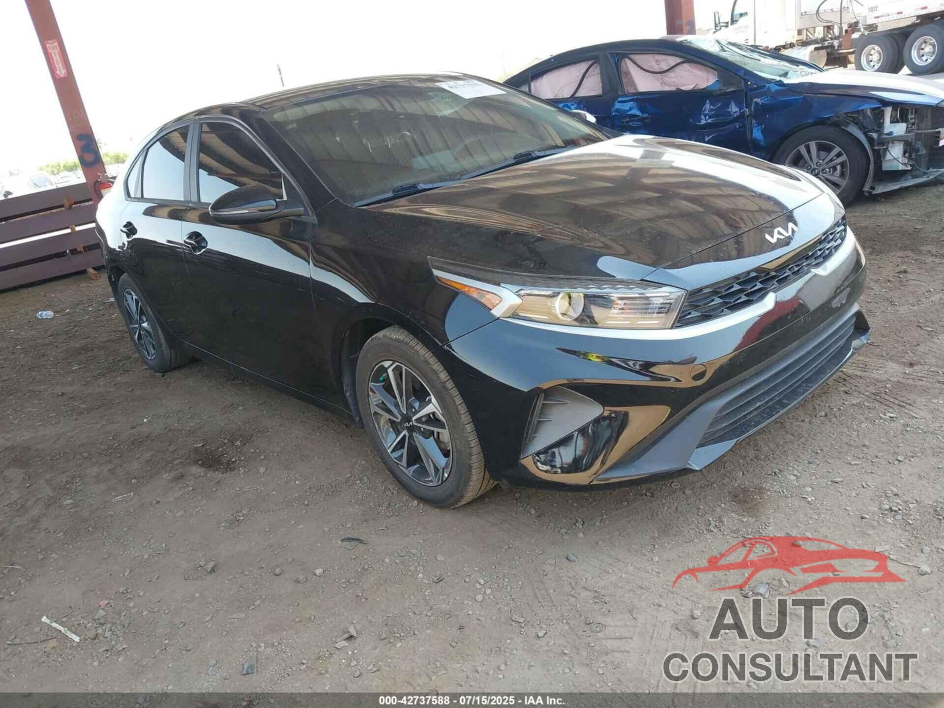 KIA FORTE 2023 - 3KPF24AD7PE552917