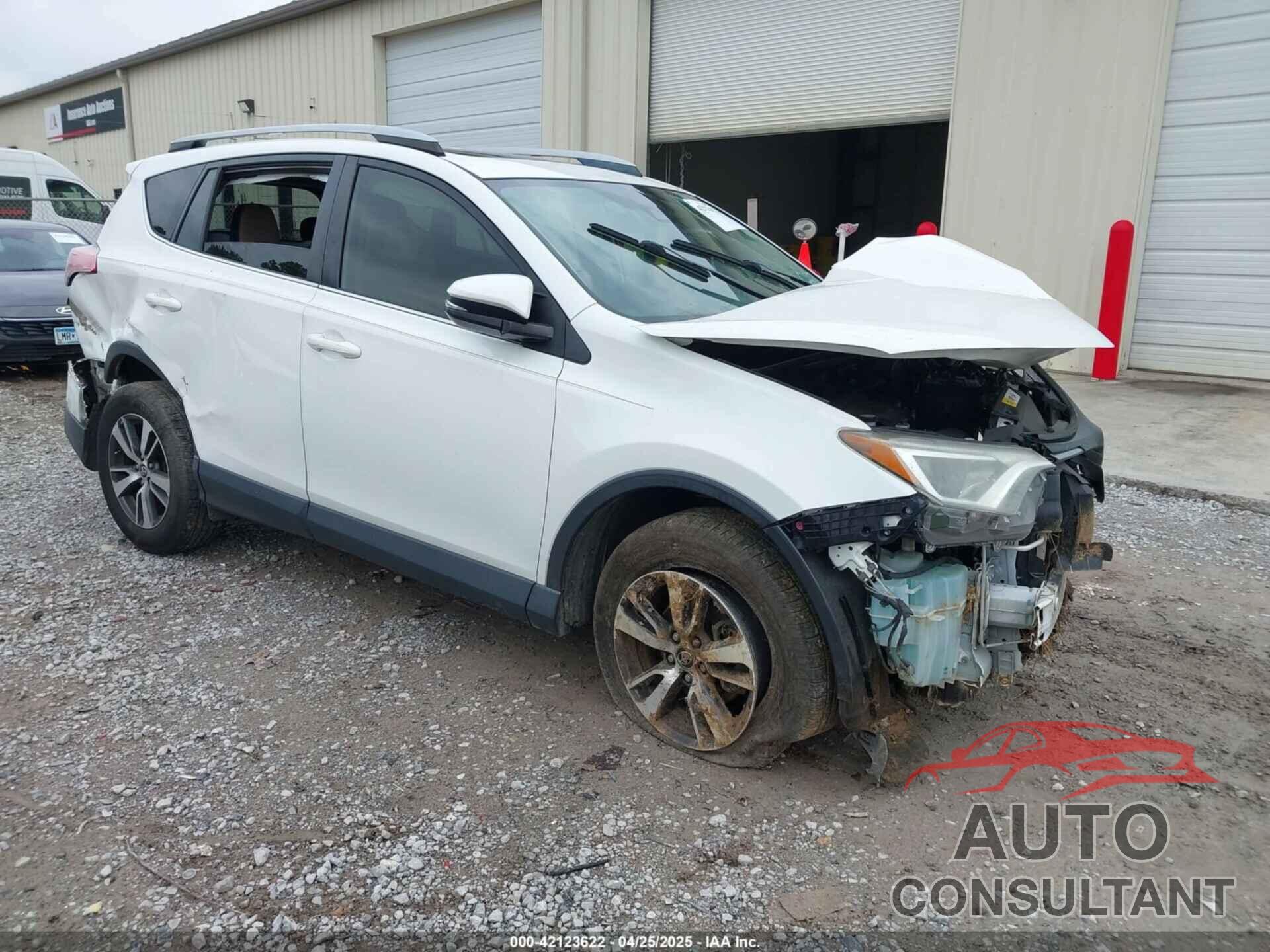 TOYOTA RAV4 2017 - JTMWFREV3HJ101539