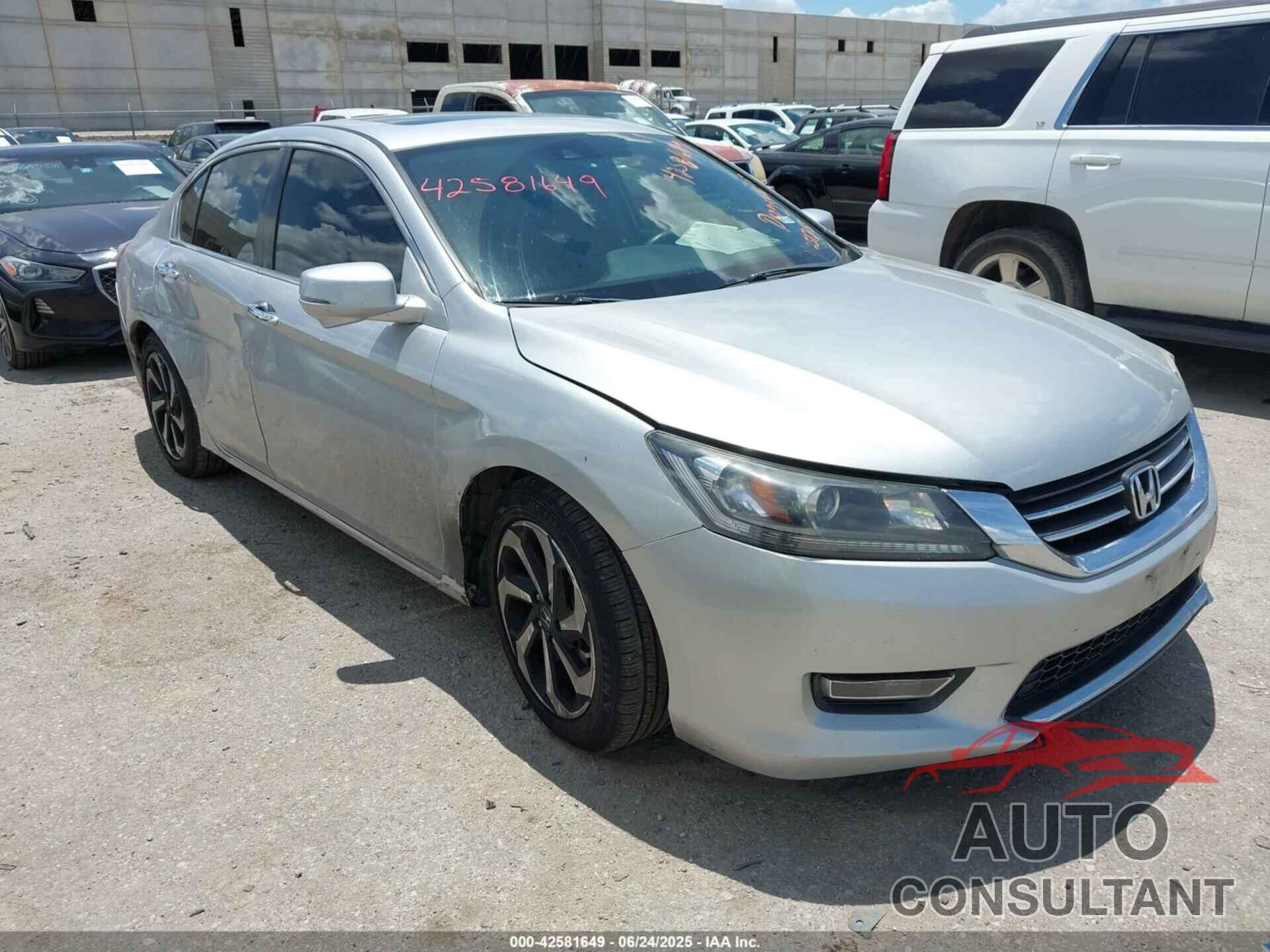 HONDA ACCORD 2015 - 1HGCR2F86FA071607