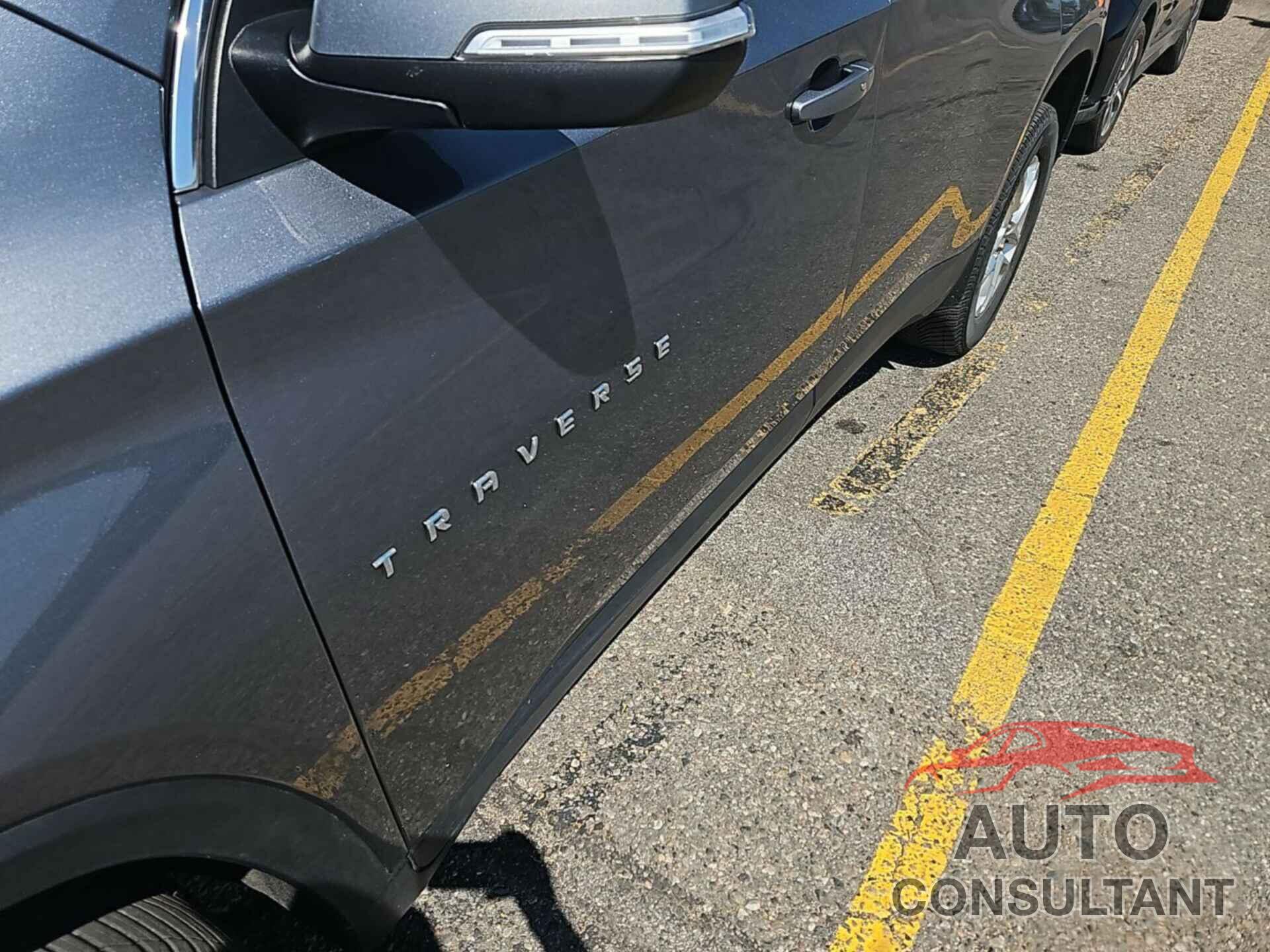 CHEVROLET TRAVERSE 2021 - 1GNEVGKW8MJ185066