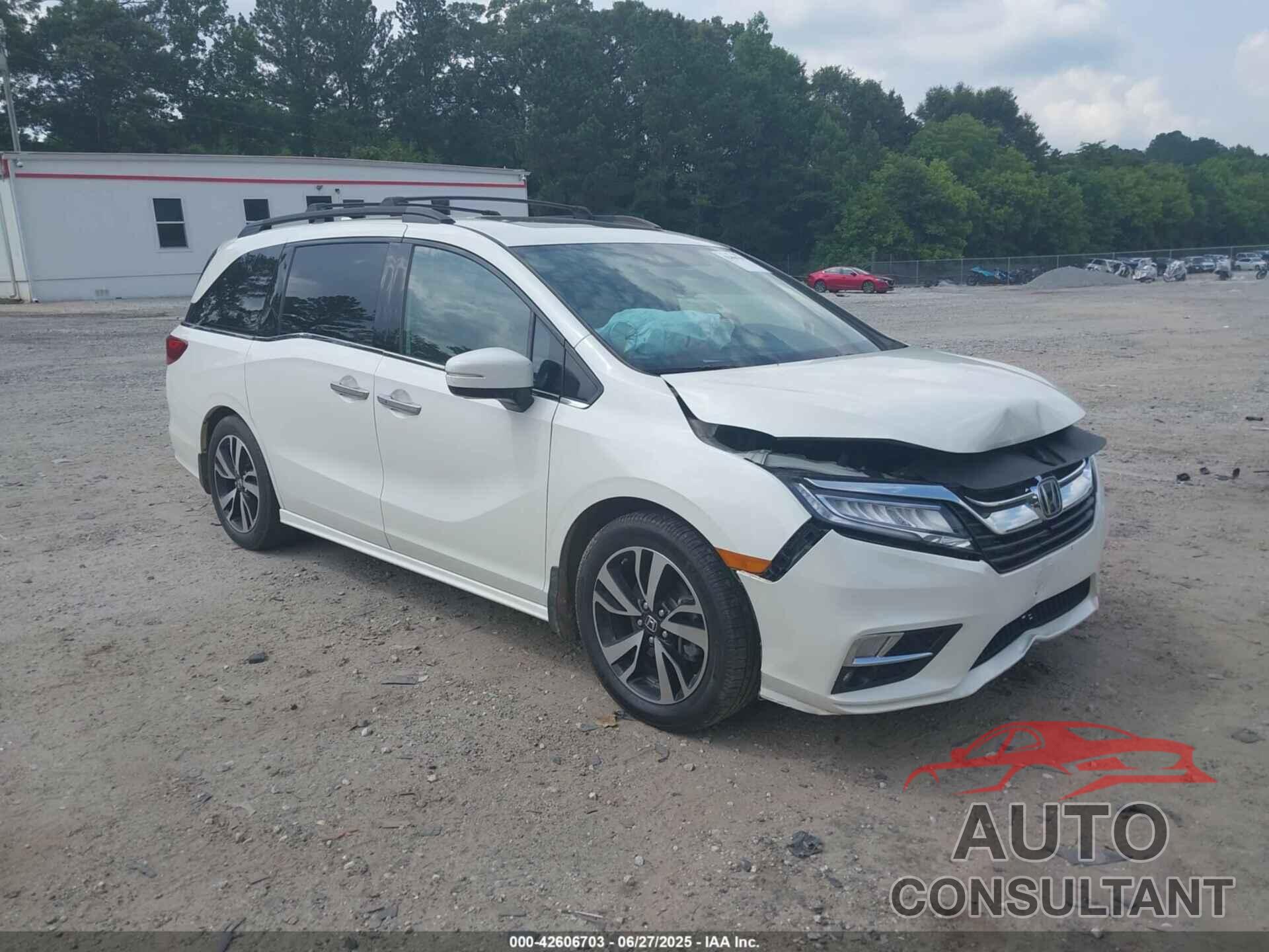 HONDA ODYSSEY 2018 - 5FNRL6H95JB088616