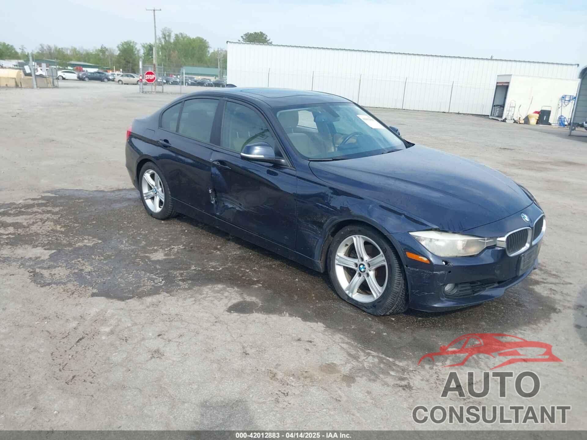 BMW 328I 2013 - WBA3B5G53DNS02293