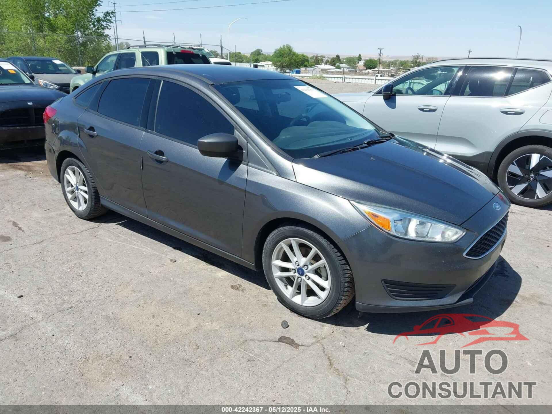 FORD FOCUS 2018 - 1FADP3FE3JL211233