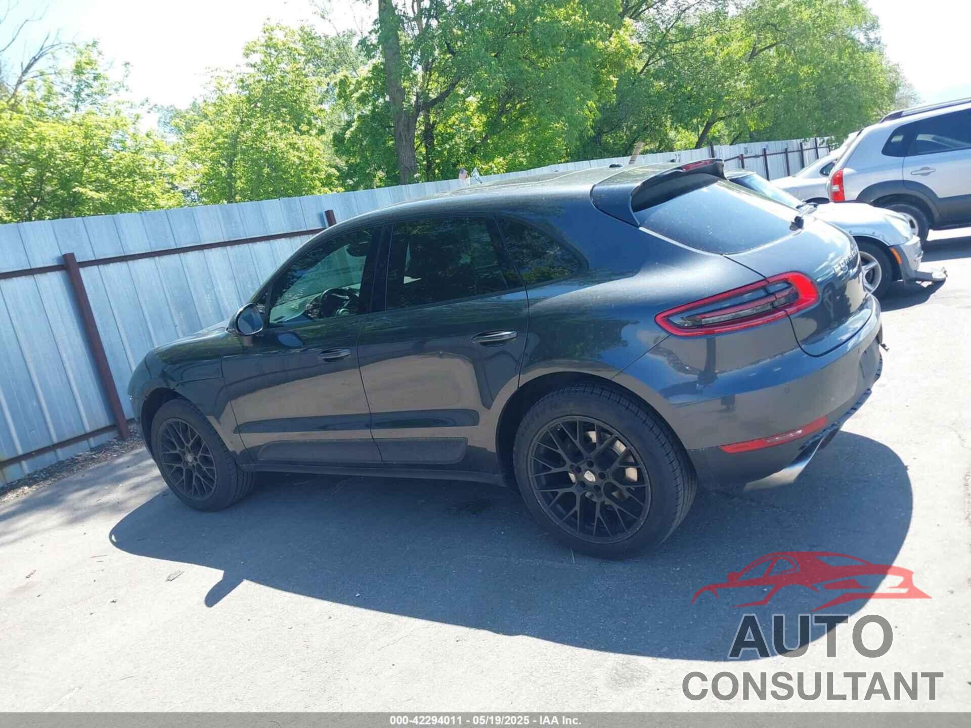 PORSCHE MACAN 2017 - WP1AA2A54HLB06208