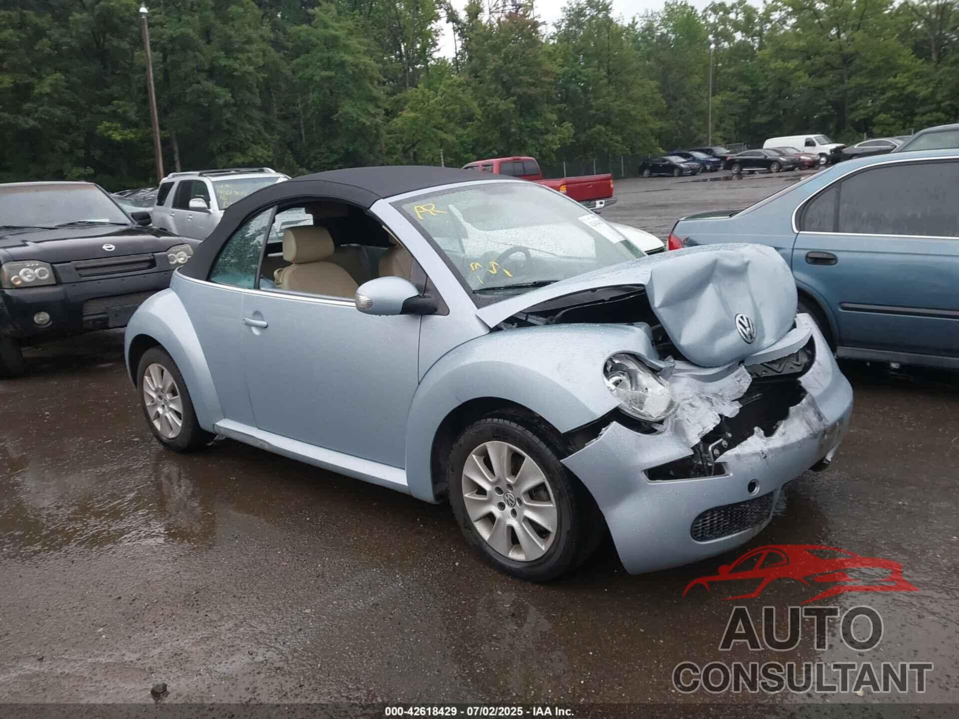VOLKSWAGEN NEW BEETLE 2010 - 3VWRG3AL6AM008886