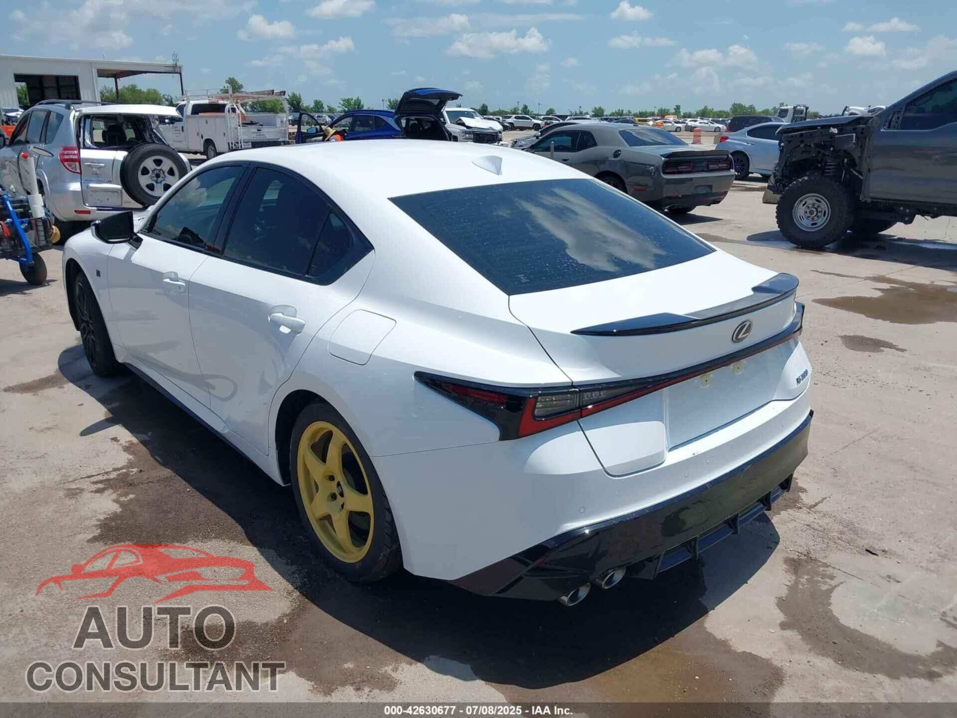 LEXUS IS 500 2023 - JTHAP1D27P5004589