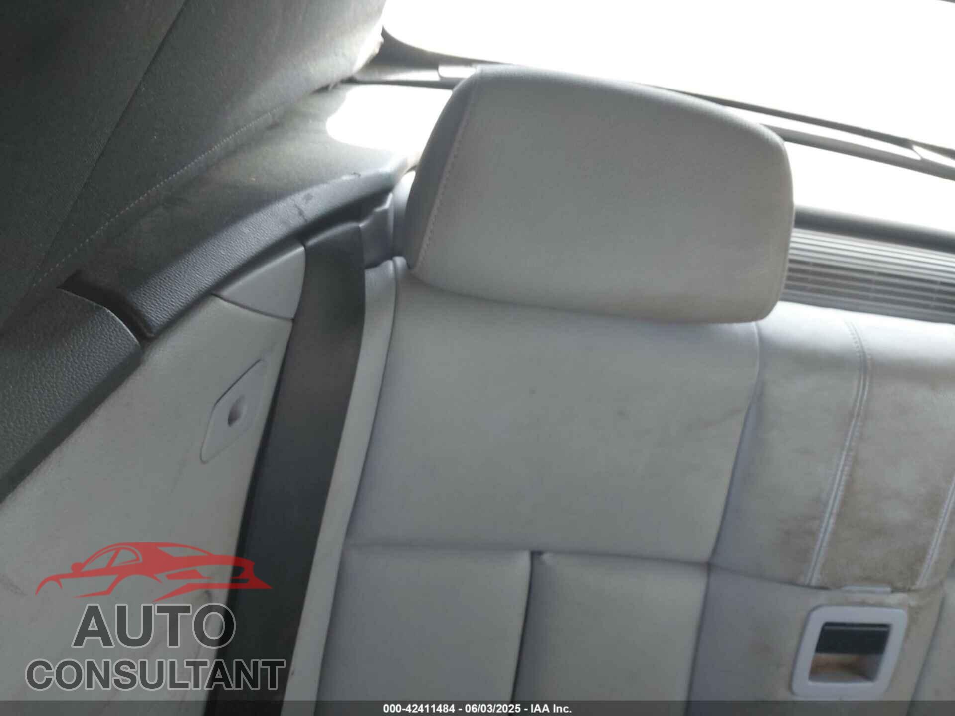 BMW 128I 2010 - WBAUN1C55AVH81750