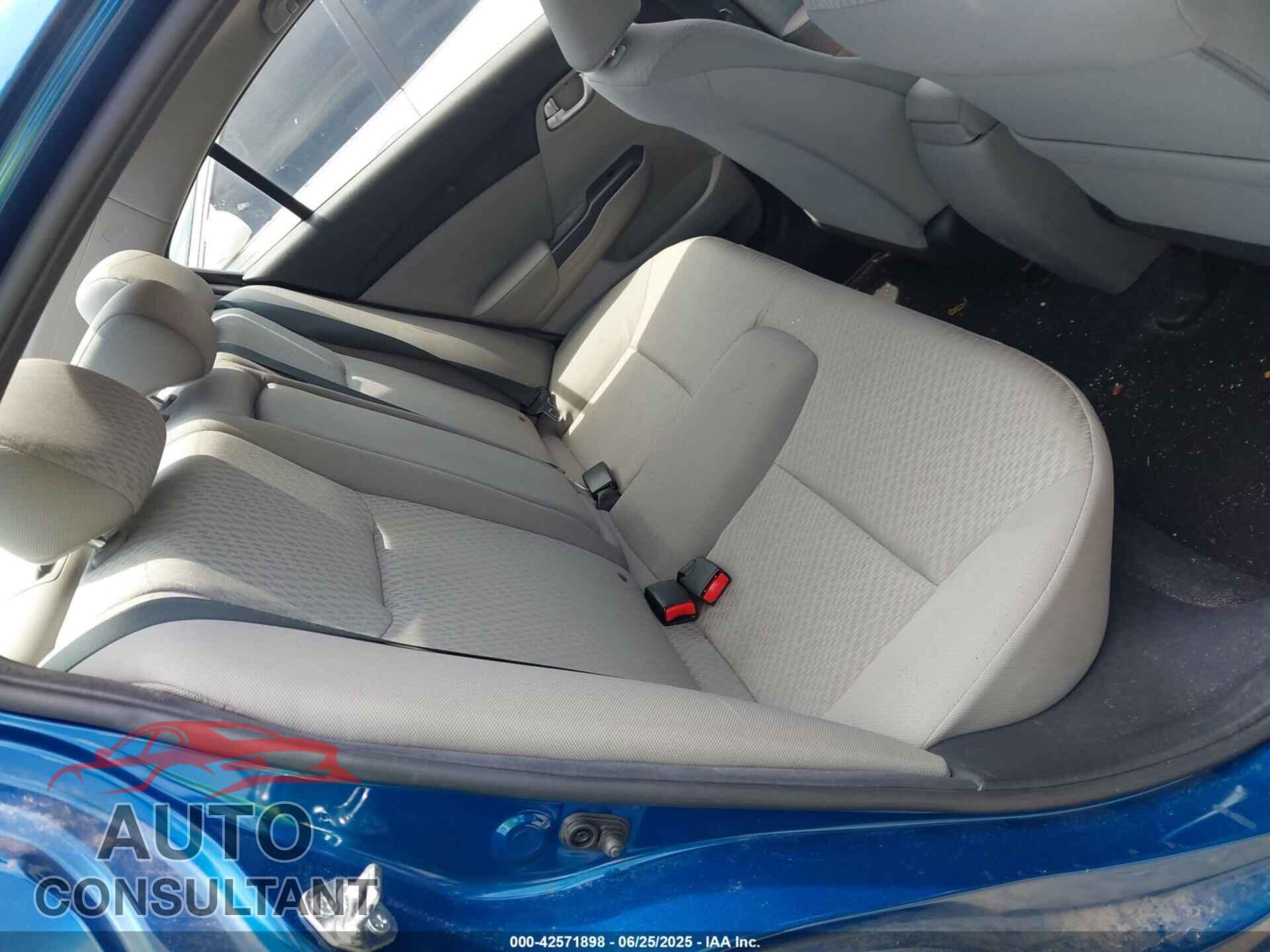 HONDA CIVIC 2015 - 2HGFB2F82FH554014