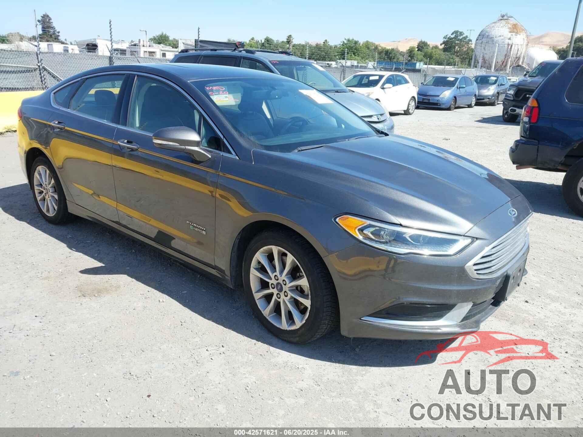 FORD FUSION ENERGI 2018 - 3FA6P0PU9JR111278
