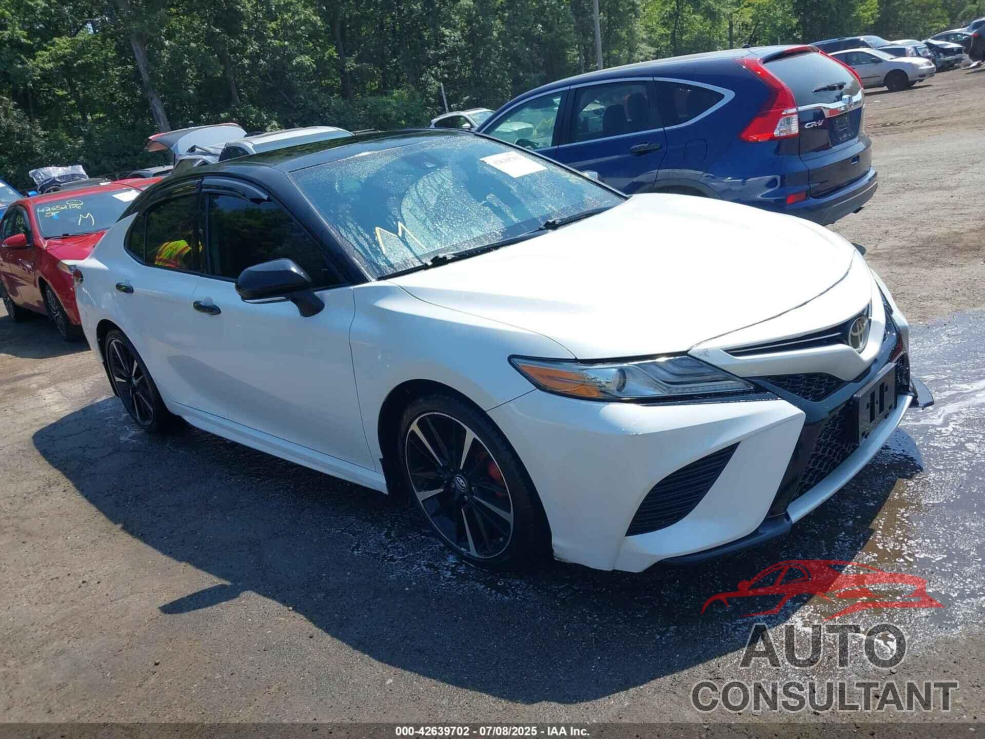 TOYOTA CAMRY 2019 - 4T1B61HK2KU272611