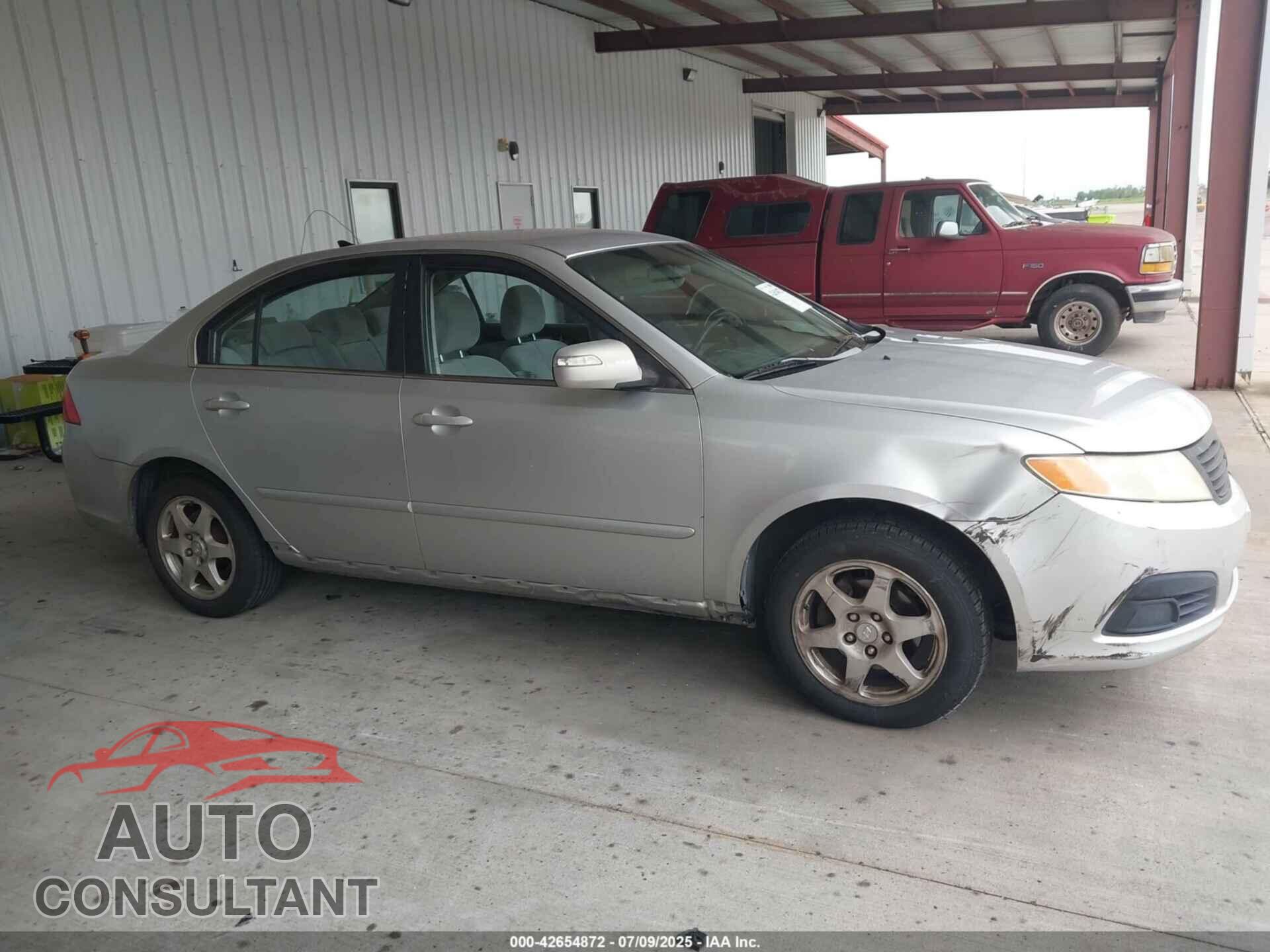 KIA OPTIMA 2010 - KNAGG4A87A5382048