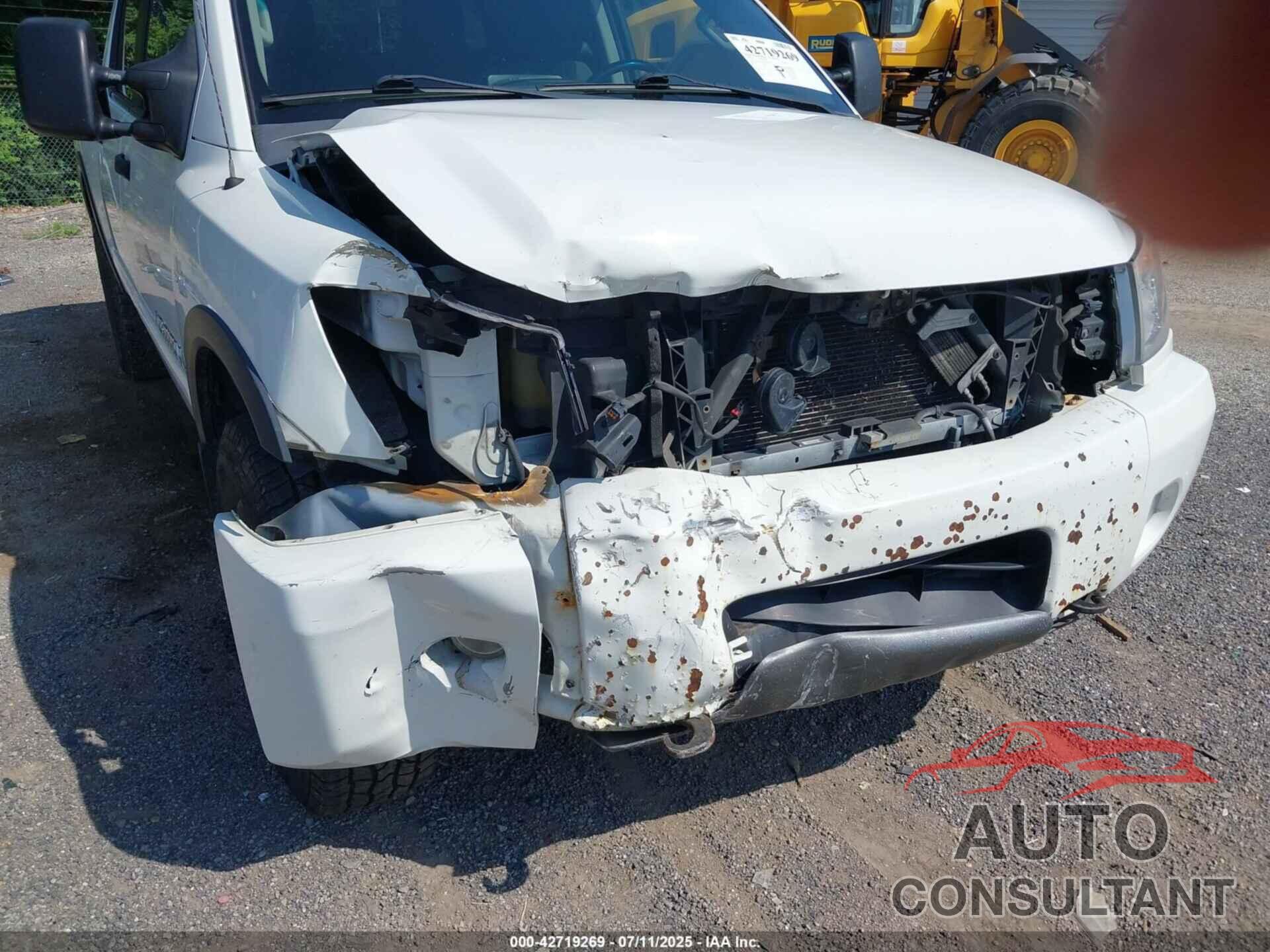 NISSAN TITAN 2013 - 1N6AA0ECXDN309758