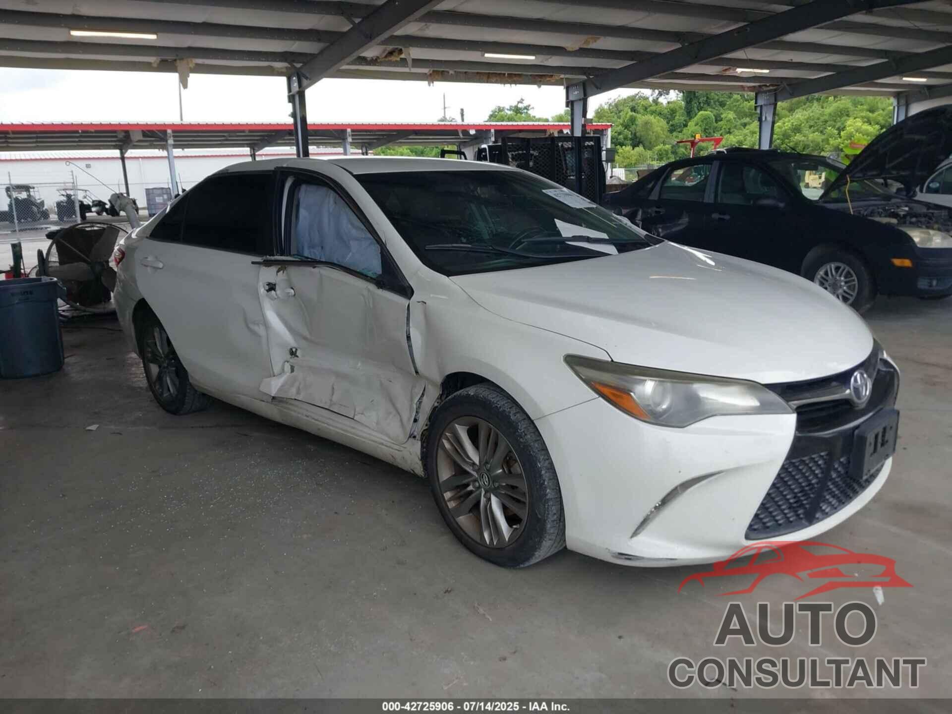 TOYOTA CAMRY 2015 - 4T1BF1FK1FU109358