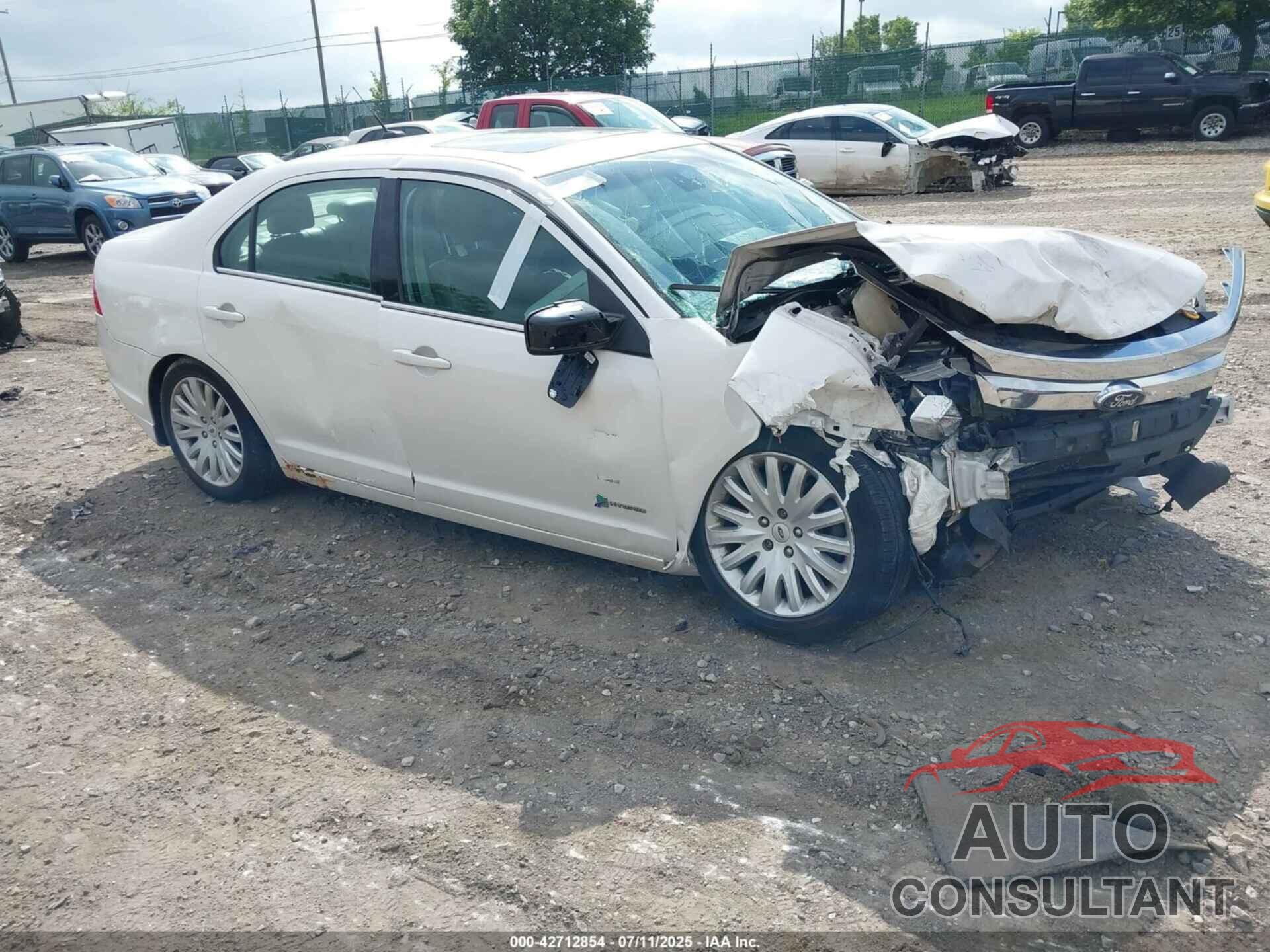 FORD FUSION HYBRID 2012 - 3FADP0L39CR324867