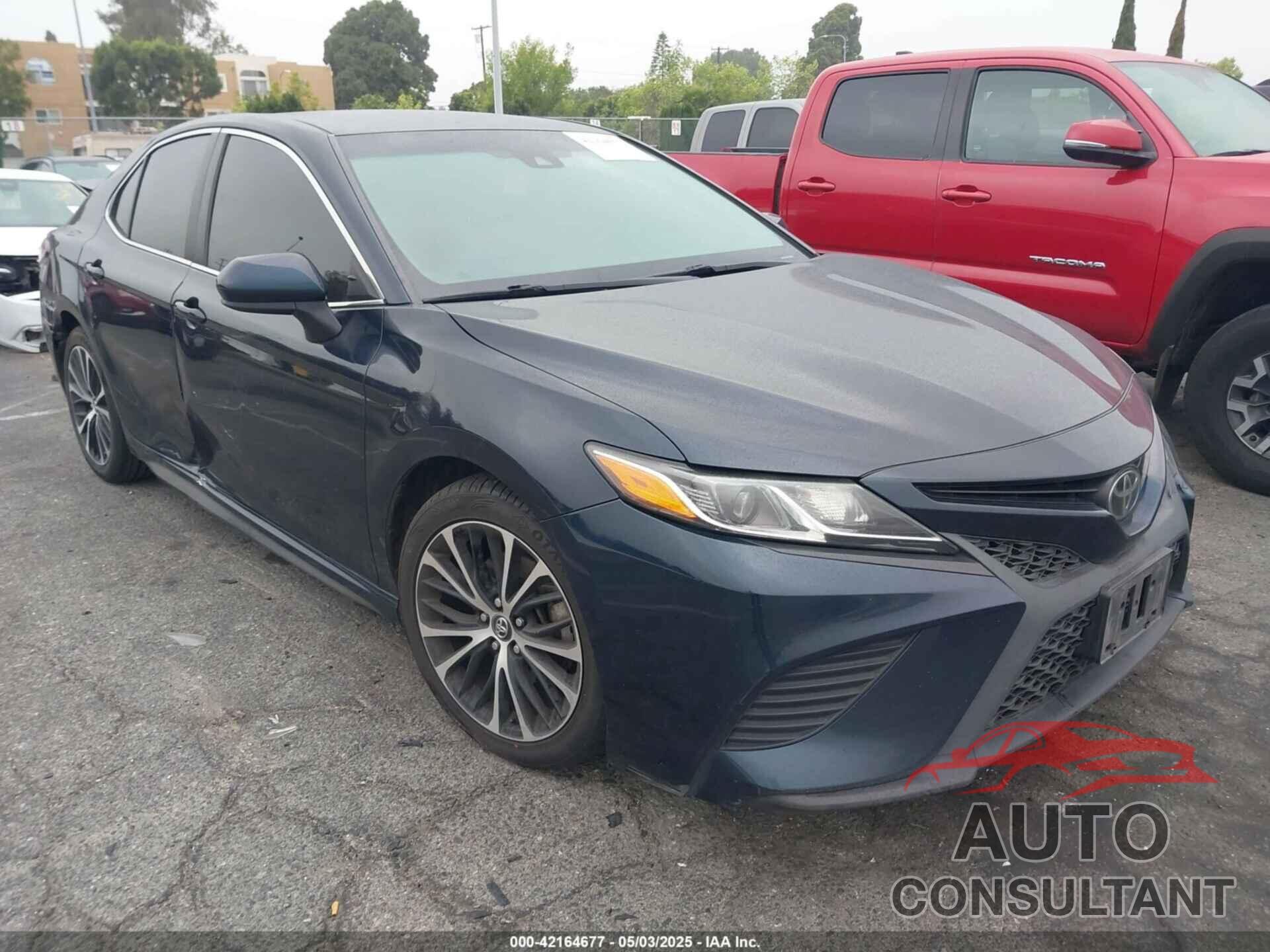 TOYOTA CAMRY 2019 - 4T1B11HK2KU263082