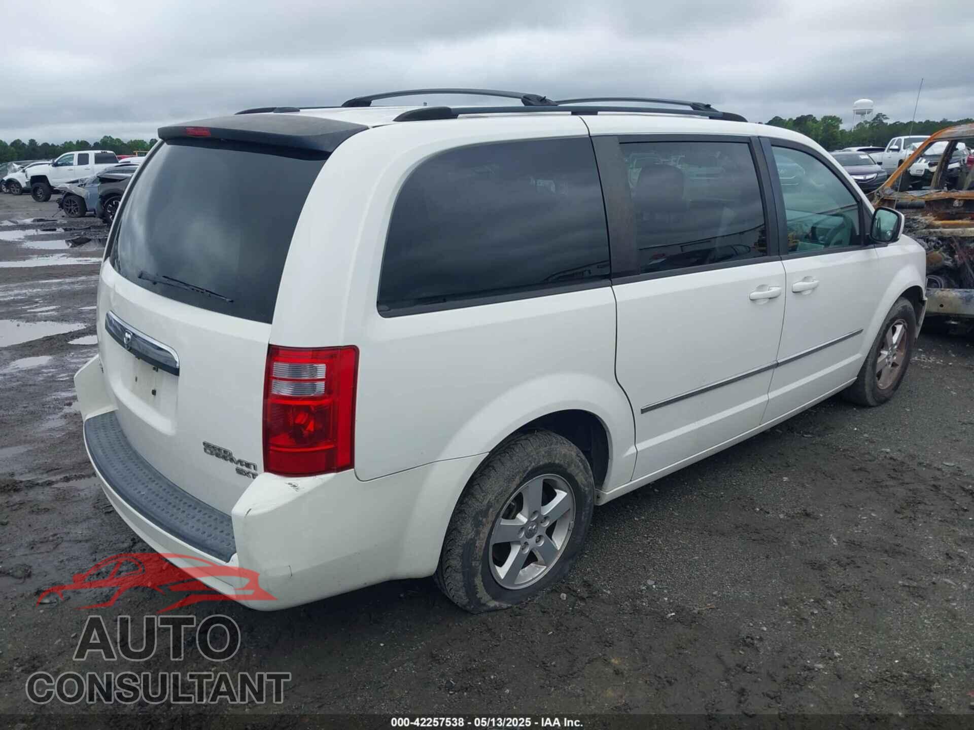 DODGE GRAND CARAVAN 2010 - 2D4RN5D18AR247124