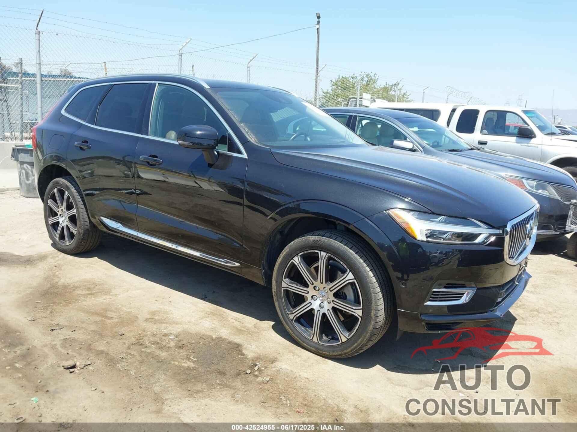 VOLVO XC60 HYBRID 2018 - LYVBR0DL2JB082482