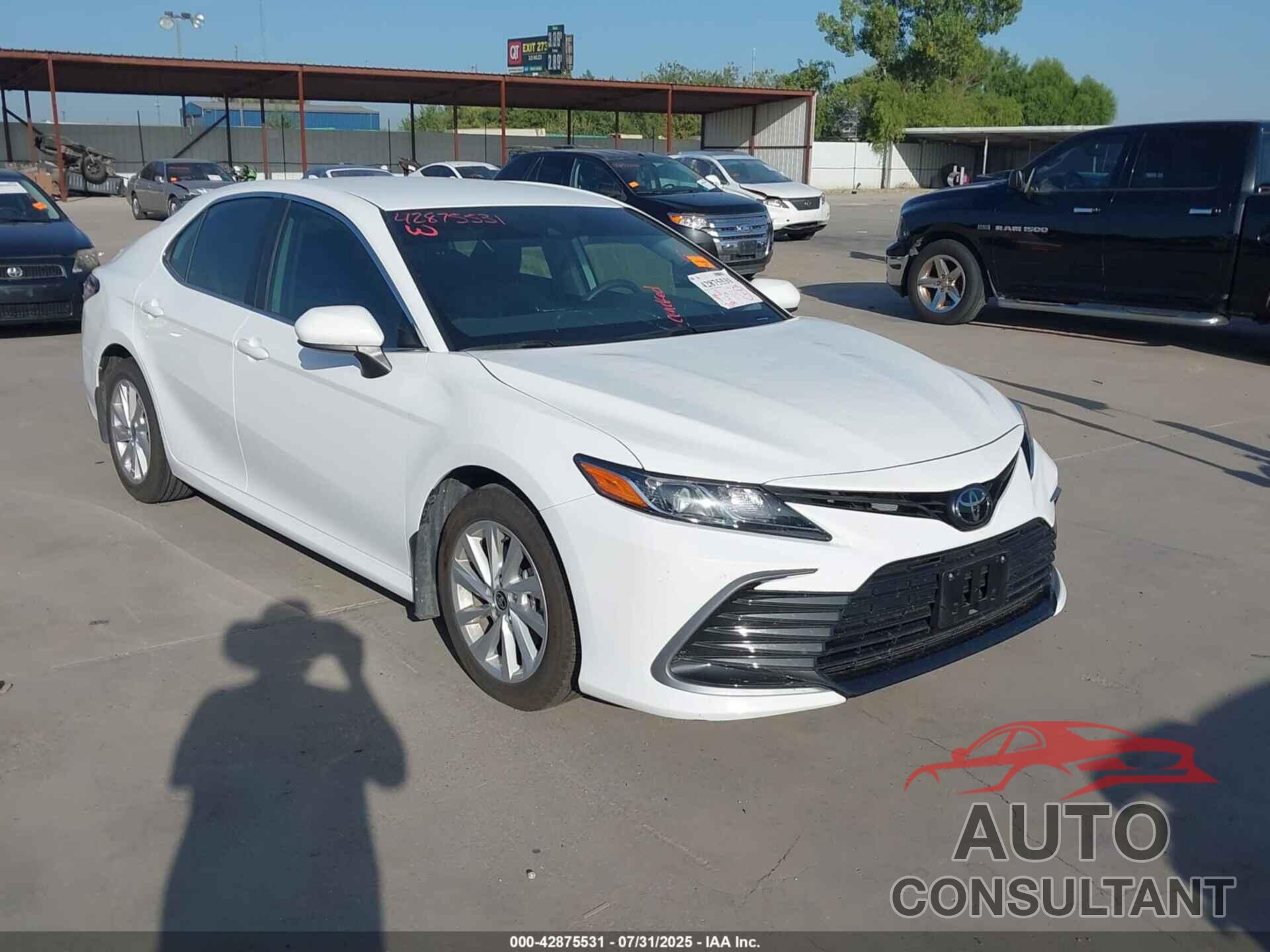 TOYOTA CAMRY 2024 - 4T1C11AK5RU226701