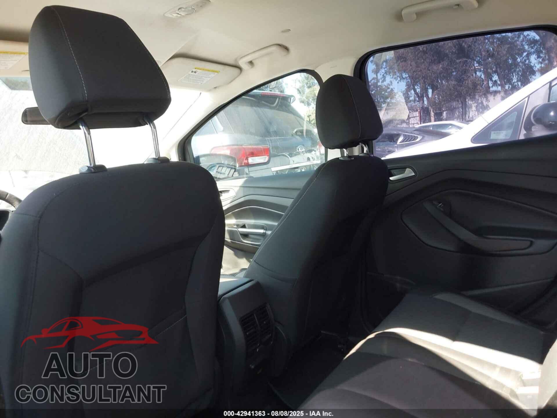 FORD C-MAX ENERGI 2017 - 1FADP5EU3HL108599