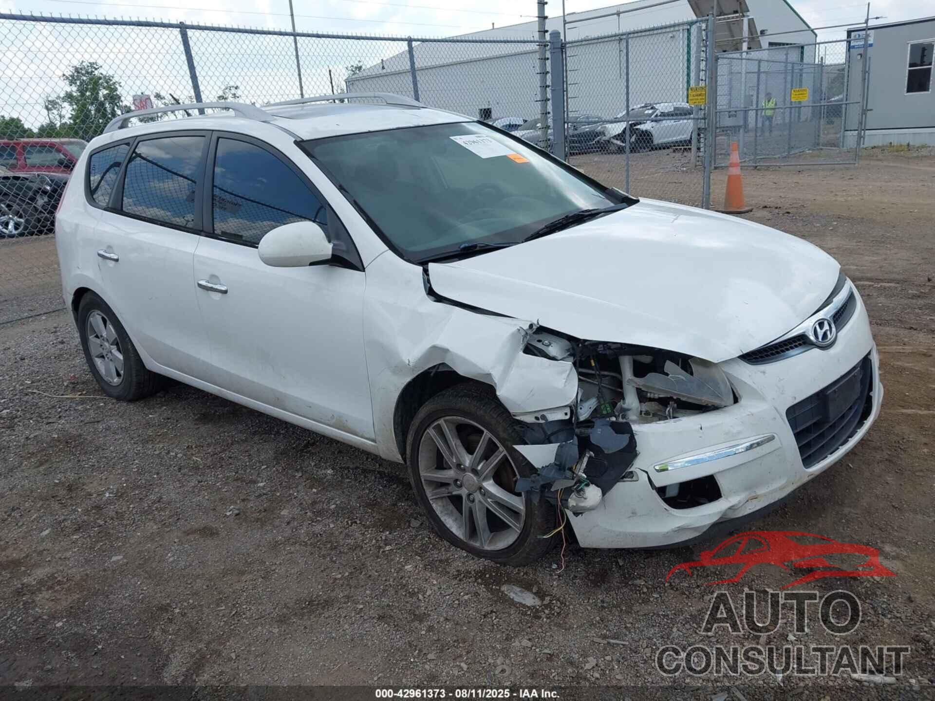 HYUNDAI ELANTRA TOURING 2011 - KMHDC8AE5BU096720