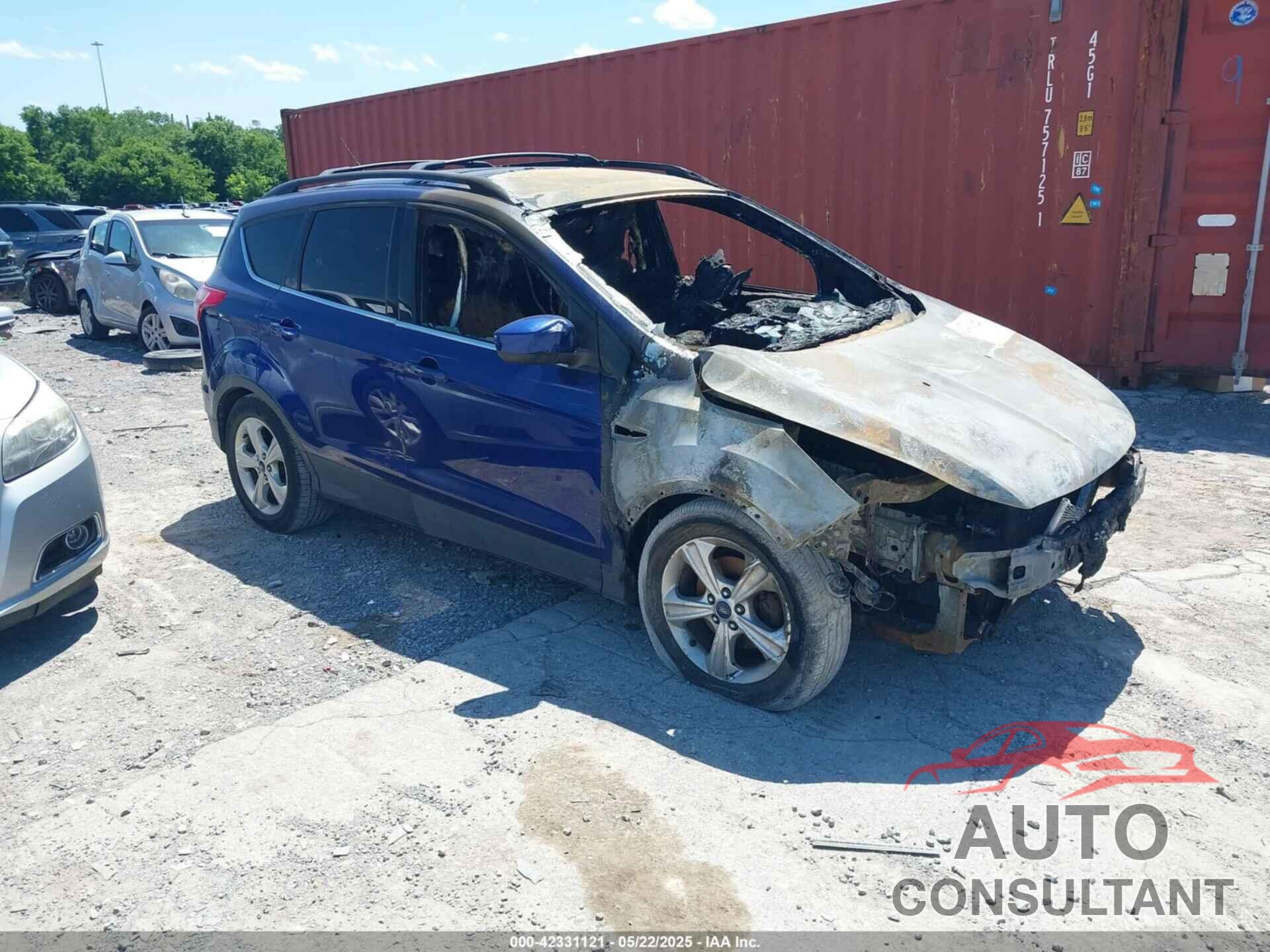 FORD ESCAPE 2015 - 1FMCU0GX8FUA25603
