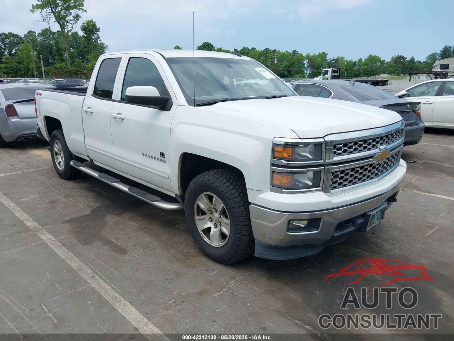 CHEVROLET SILVERADO 1500 2015 - 1GCVKREC0FZ343287