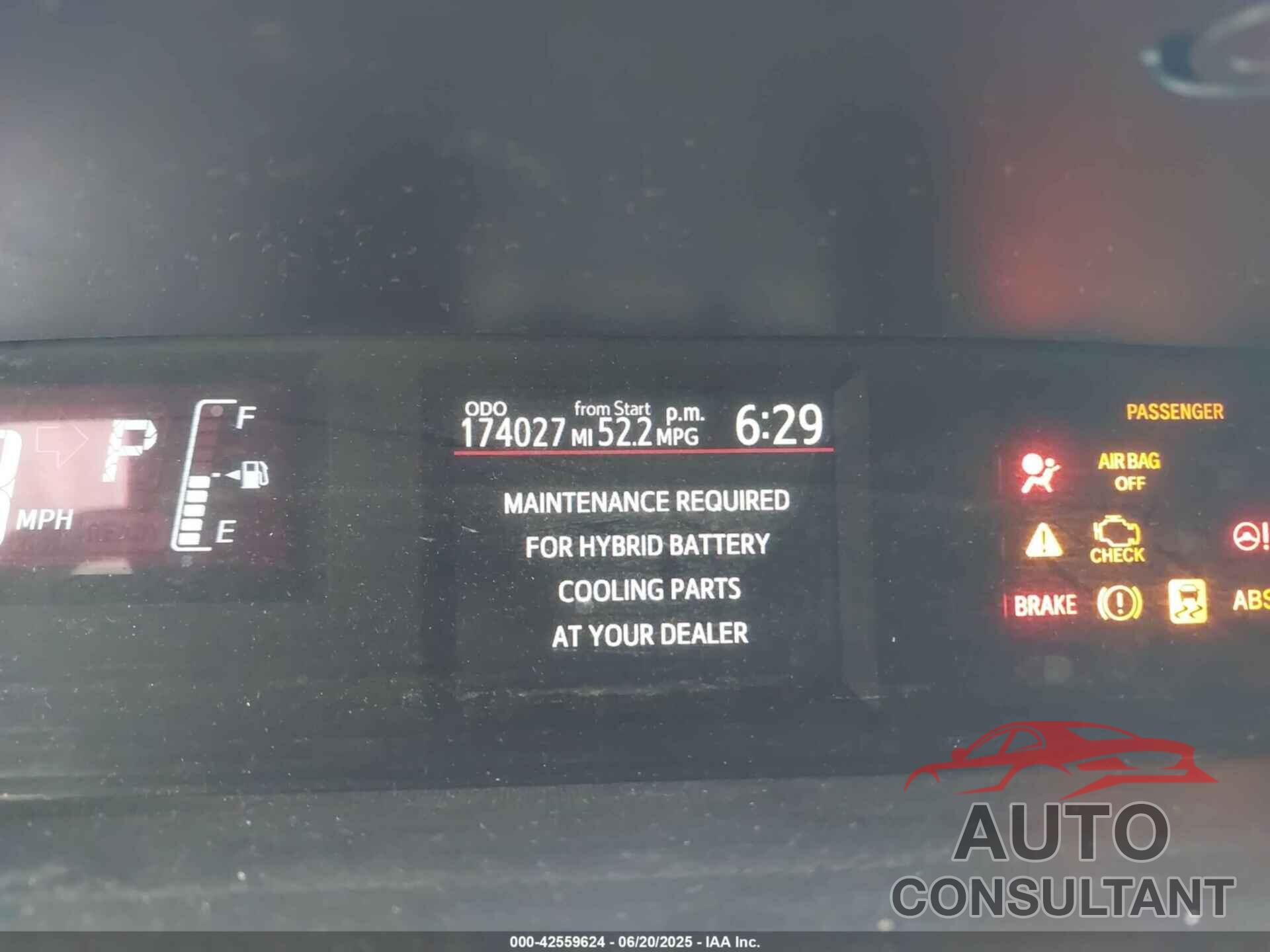 TOYOTA PRIUS C 2016 - JTDKDTB37G1135616