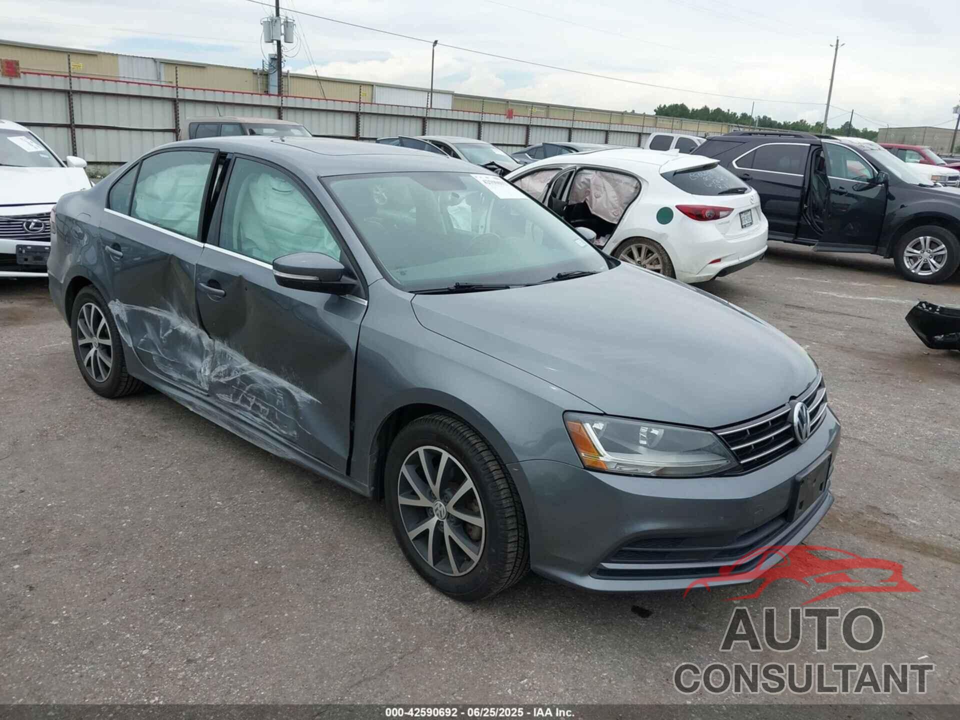 VOLKSWAGEN JETTA 2018 - 3VWDB7AJ8JM258144