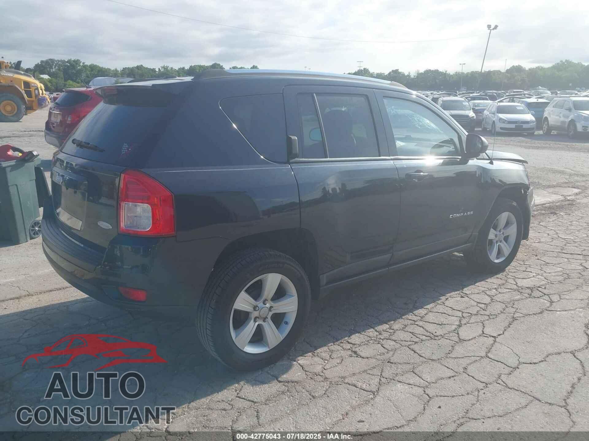 JEEP COMPASS 2011 - 1J4NT1FB7BD137745