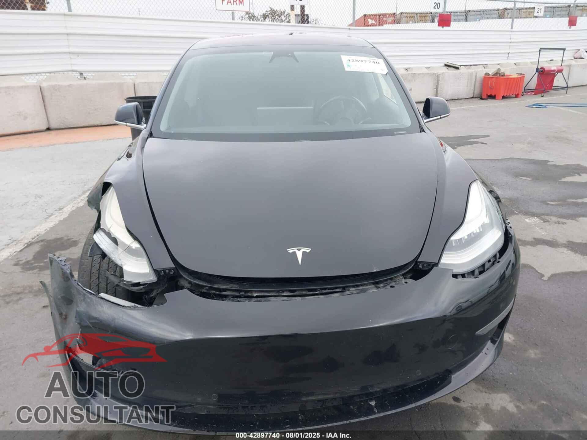 TESLA MODEL 3 2018 - 5YJ3E1EB9JF116363