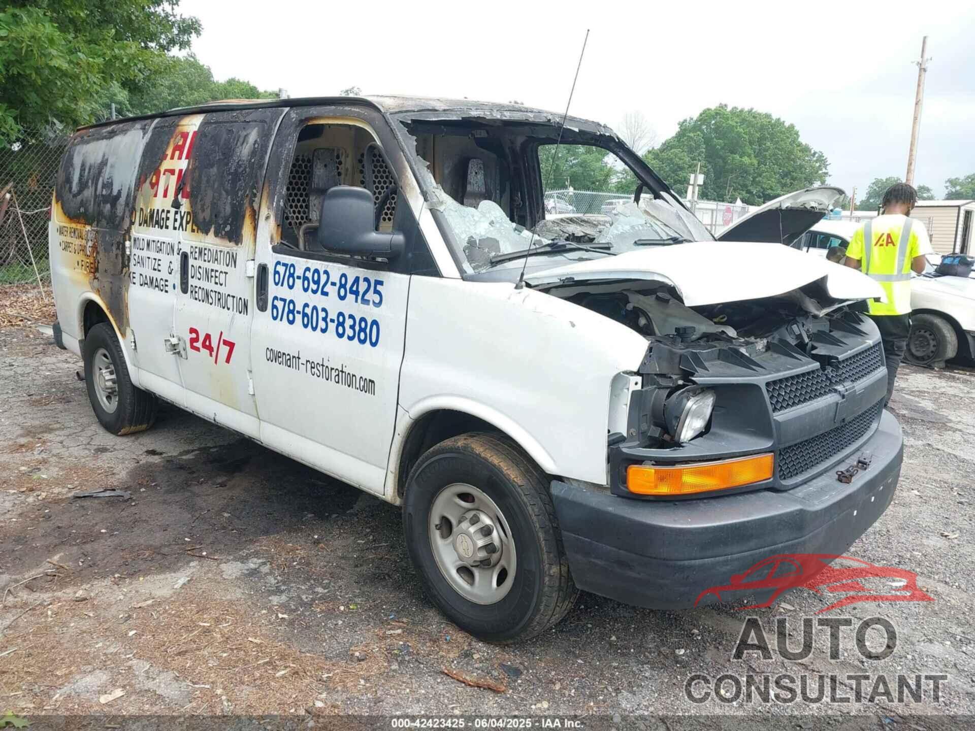 CHEVROLET EXPRESS 2500 2011 - 1GCWGFCG7B1187168