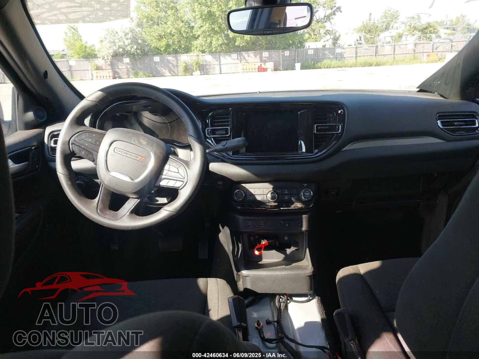 DODGE DURANGO 2023 - 1C4SDJFT1PC615623