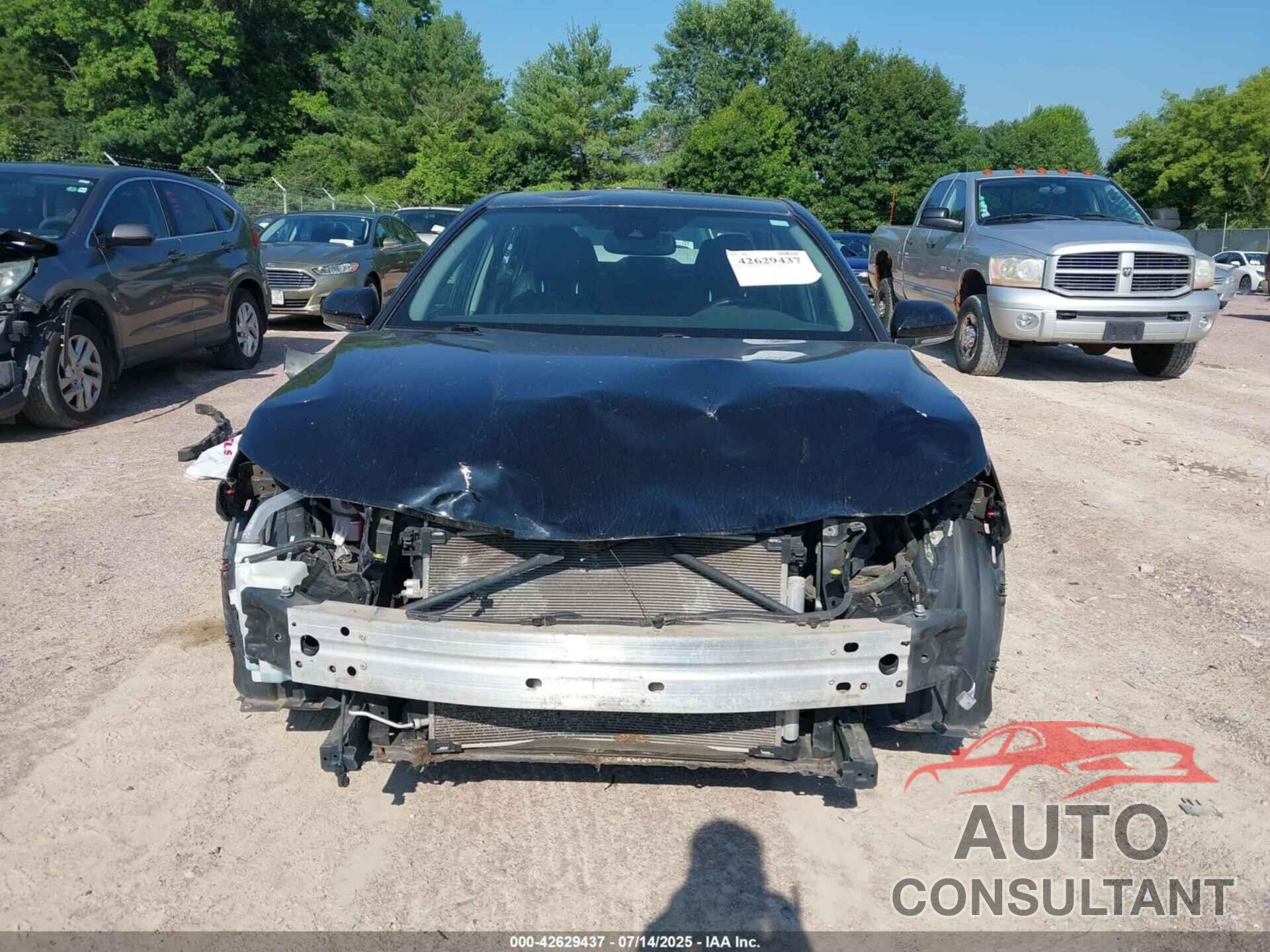 TOYOTA CAMRY 2019 - 4T1B11HK0KU167290